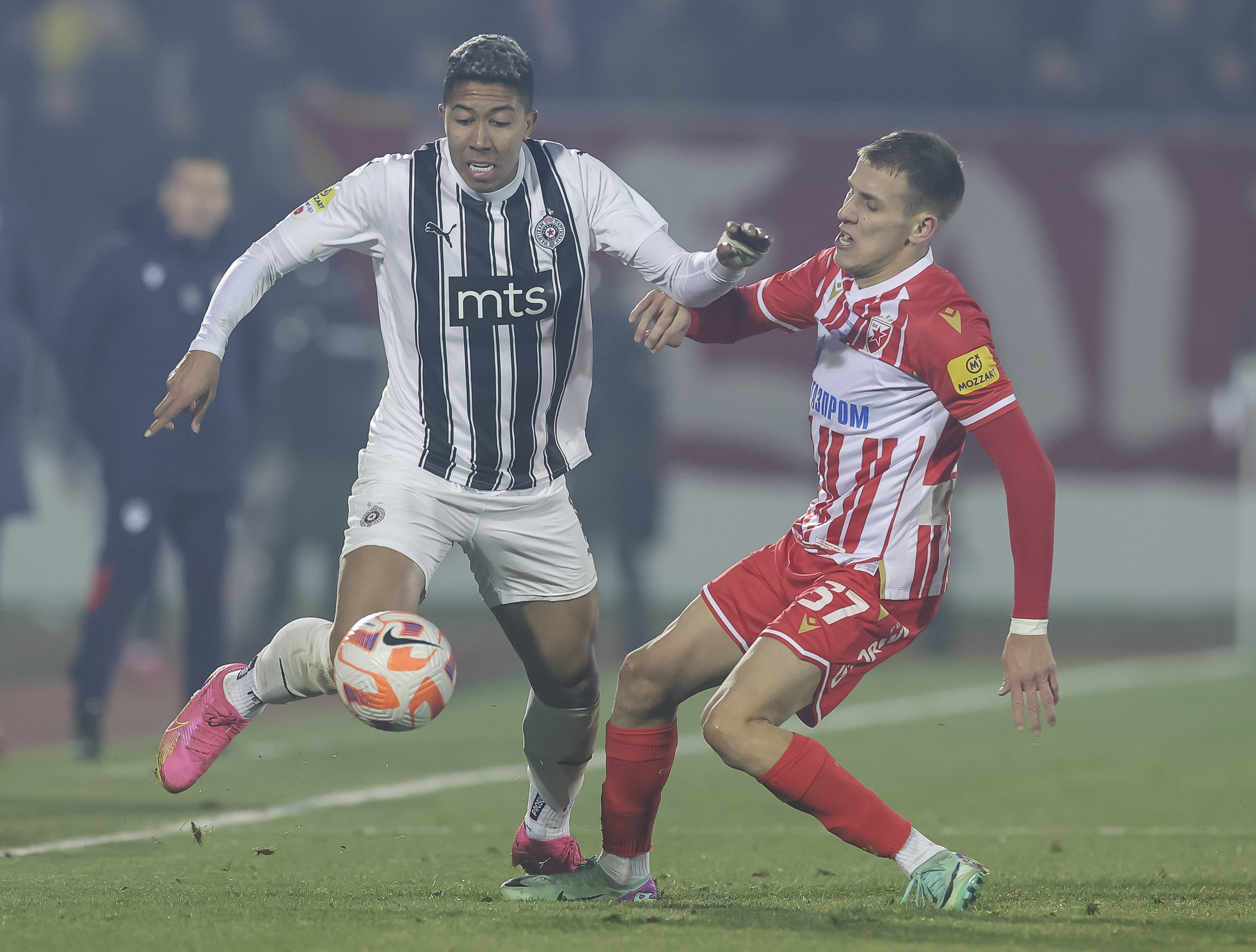 during the Mozzart Super Liga 2023/2024 match between Partizan and Crvena Zvezda at stadium FK Partizan (JNA) on December 20, 2023 in Belgrade, Serbia. (Photo by Srdjan Stevanovic/Starsport.rs ©)