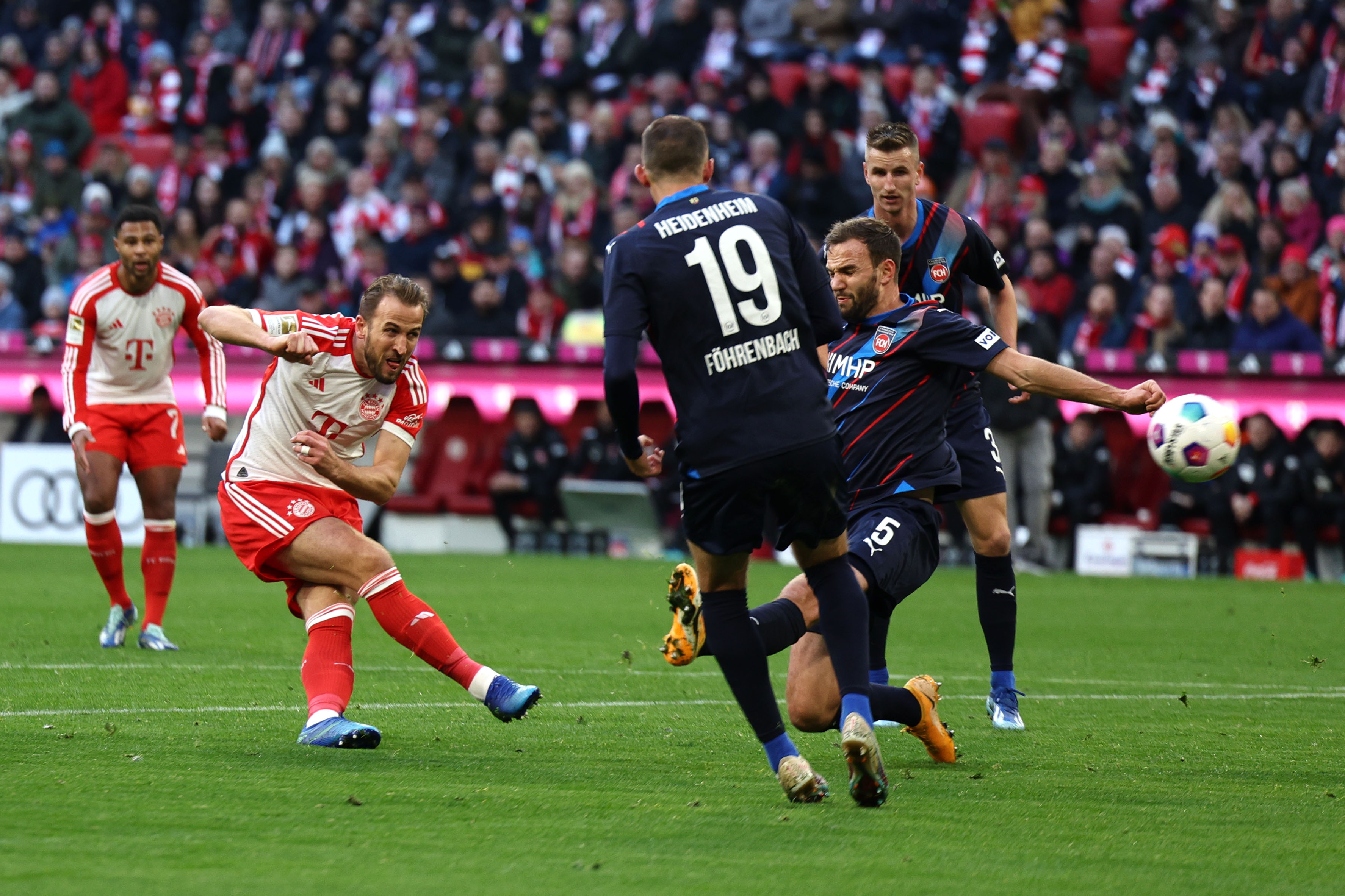Bundesliga - Bayern Munich vs Heidenheim