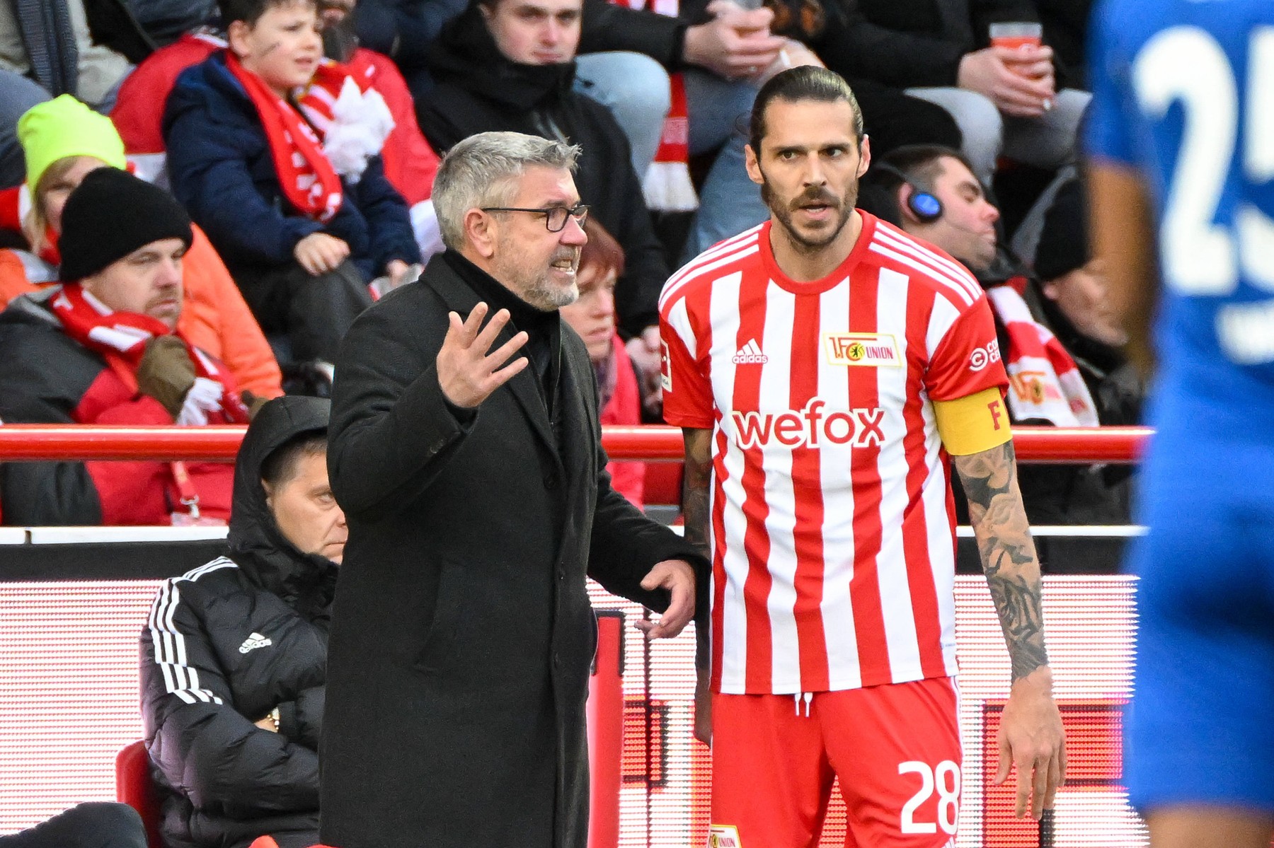 Fussball, Herren, Saison 2022/2023, 1. Bundesliga (21. Spieltag), 1. FC Union Berlin - FC Schalke 04, v.l. Trainer Urs F