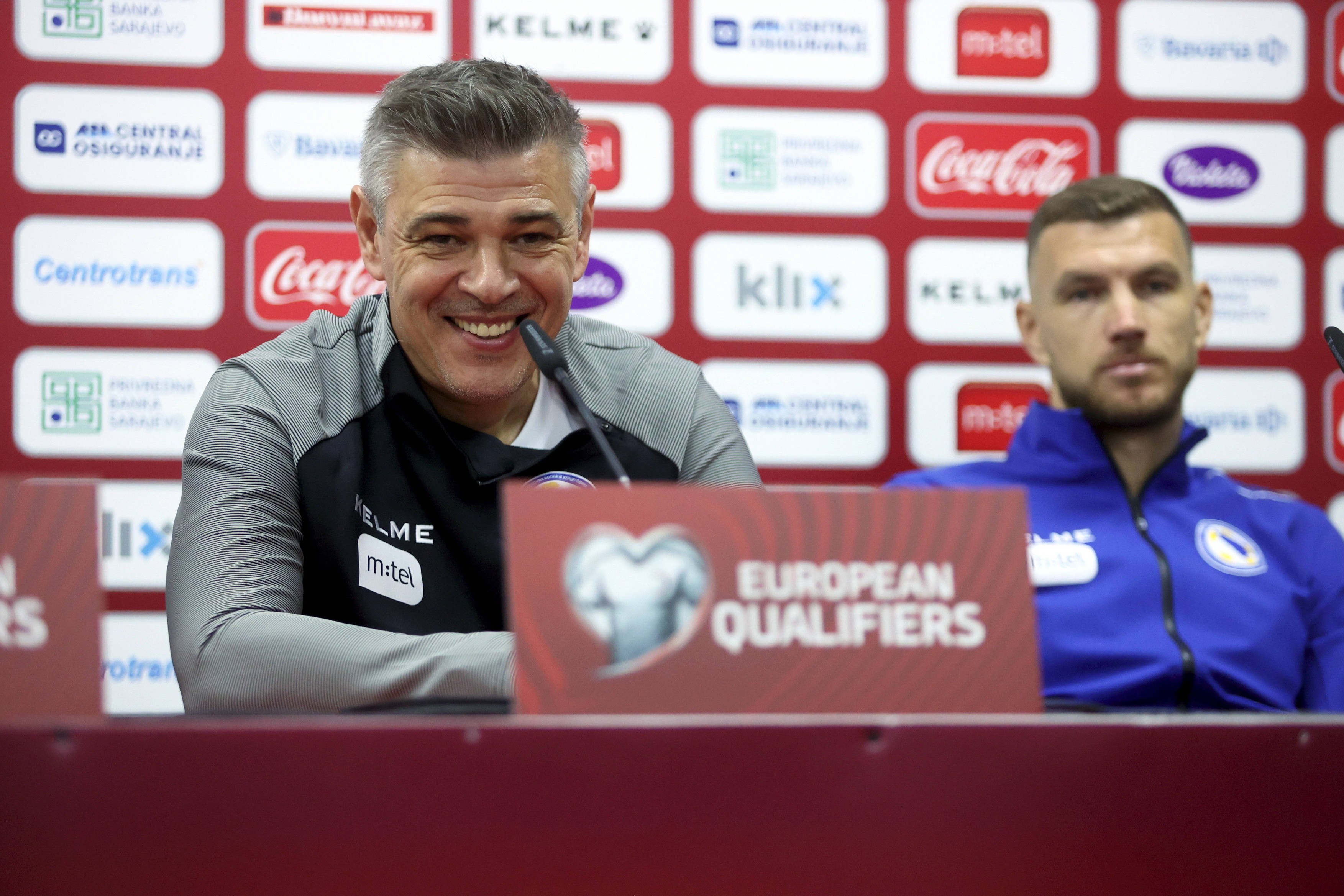 RECORD DATE NOT STATED  BiH, Zenica, 151023. Stadium Bilino polje. press conference, PK, Pressekonferenz of the Bosnia a