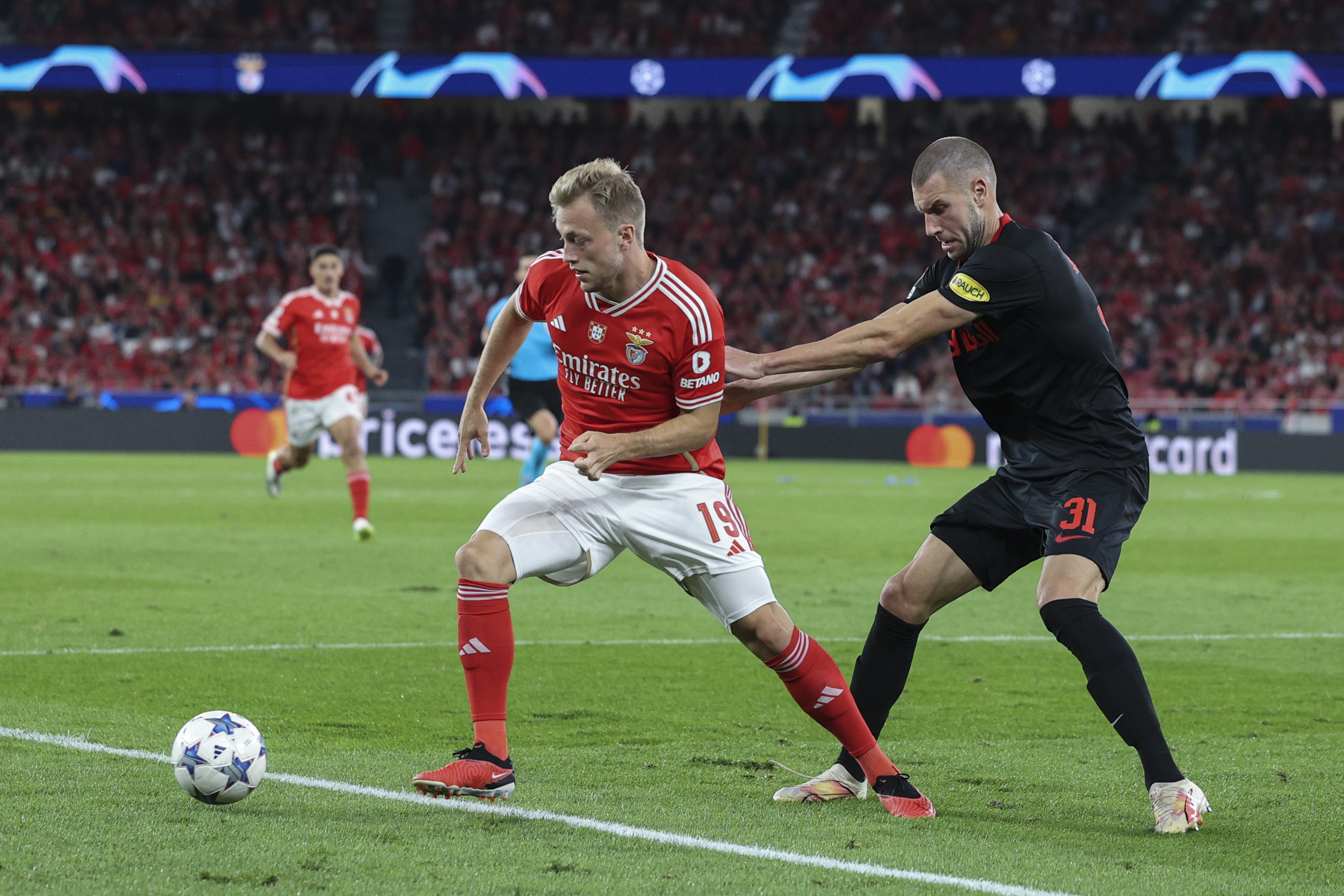 UEFA Champions League - Benfica SL vs RB Salzburg