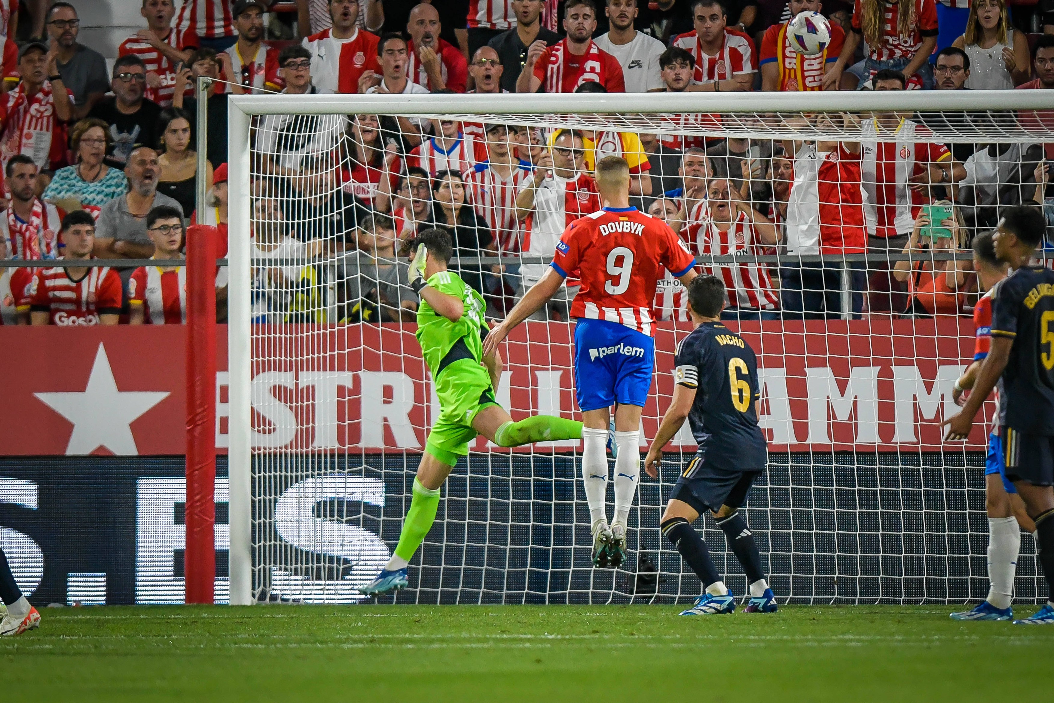 Kepa Arrizabalaga (Real Madrid CF) during a La Liga EA Sports match between Girona FC and Real Madrid at Estadio Municip