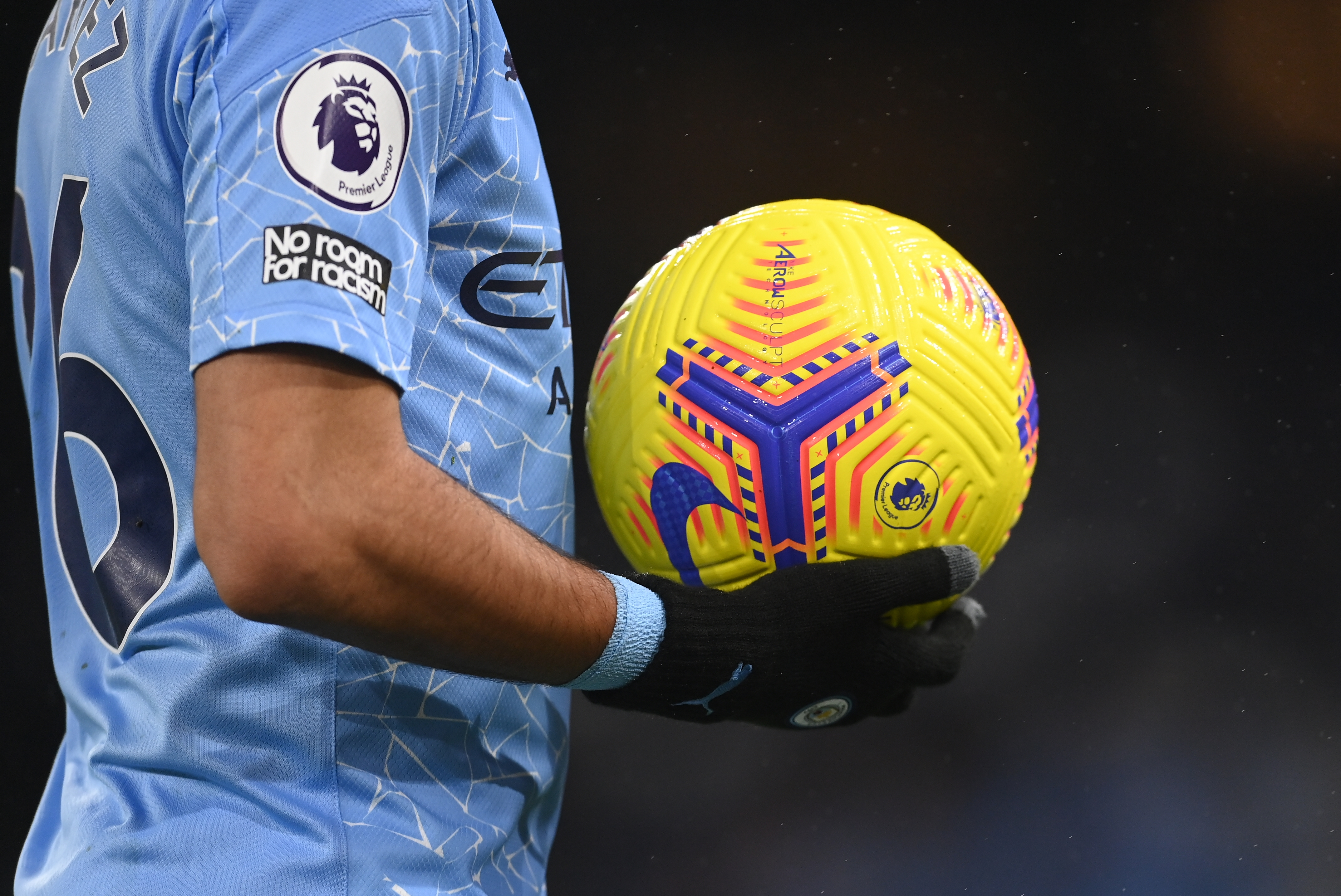 Fudbalska lopta, Premijer liga