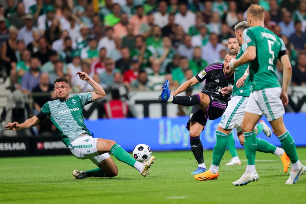 Bundesliga - SV Werder Bremen vs FC Bayern Munich