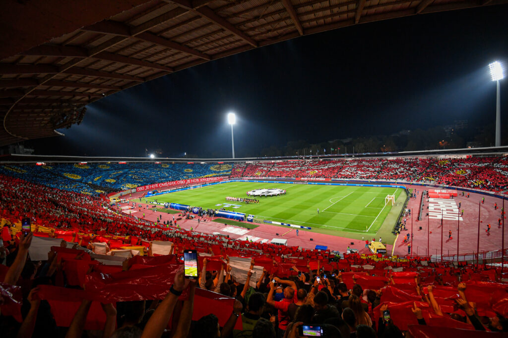 koreografija delije
crvena zvezda jang bojs
liga šampiona