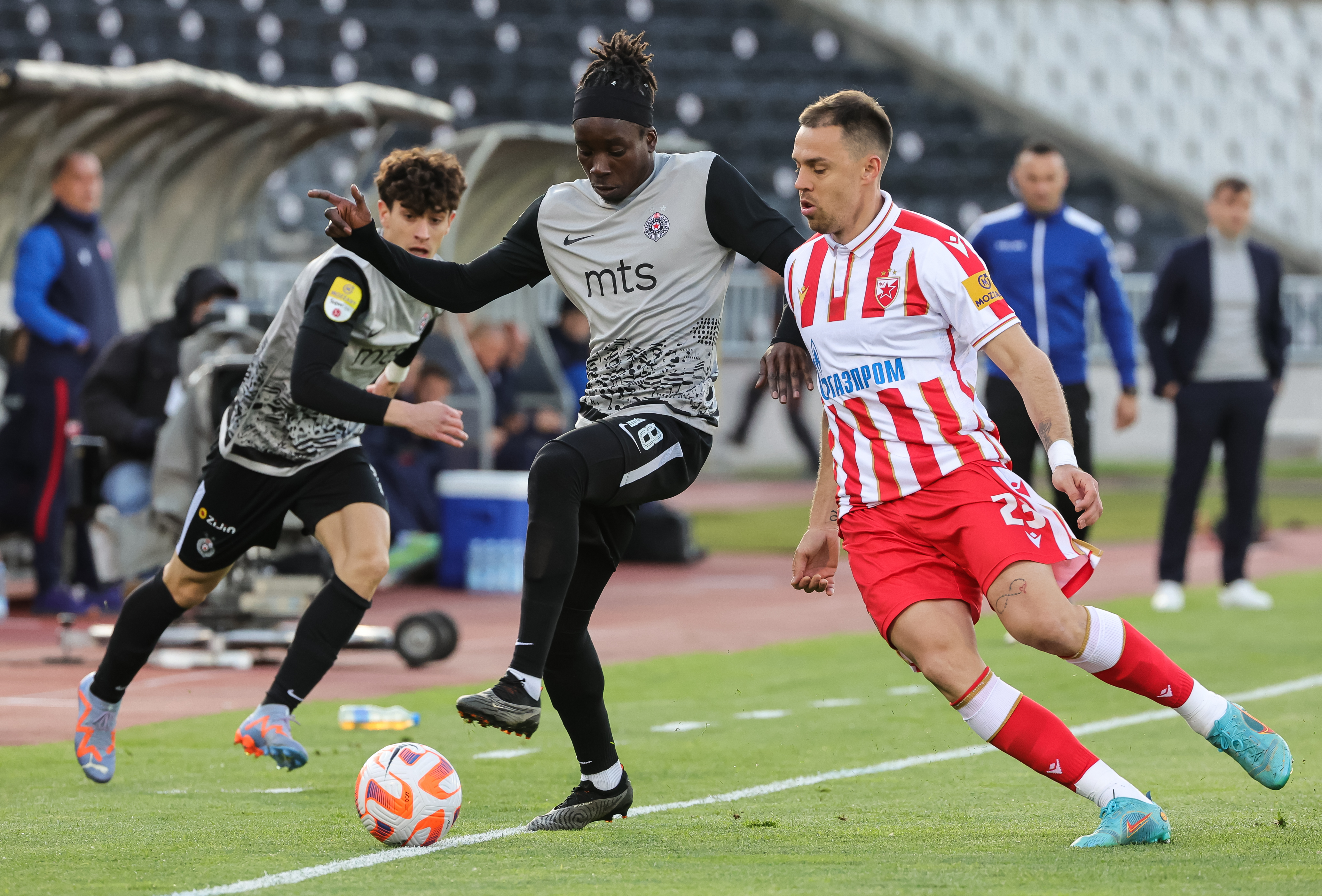 during the Mozzart Super Liga 2022/2023 Play Off match between Partizan and Crvena zvezda on stadium FK Partizan (JNA) on April 26, 2023 in Belgrade, Serbia. (Photo by Srdjan Stevanovic/Starsport.rs ©)