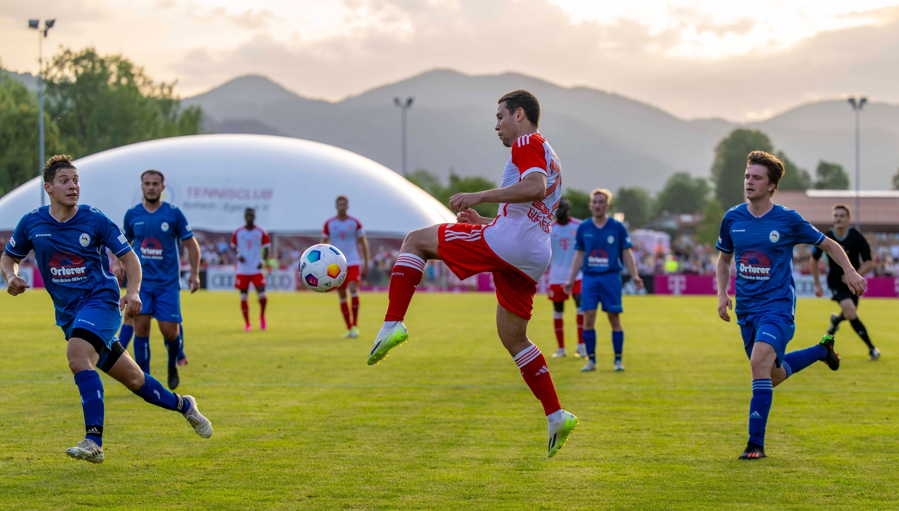 18.07.2023, Fussball 1. Bundesliga 2023/2024, Trainingslager FC Bayern MĂĽnchen in Rottach-Egern am Tegernsee. Testspiel