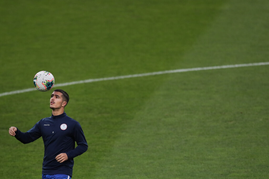 epa07911079 Luxembourg's Vincent Thill in action during a training session at Alvalade Stadium, in Lisbon, Portugal, 10 October 2019. Luxemburg will face Portugal in their UEFA Euro 2020 qualifying match on 11 October 2019.  EPA-EFE/MARIO CRUZ