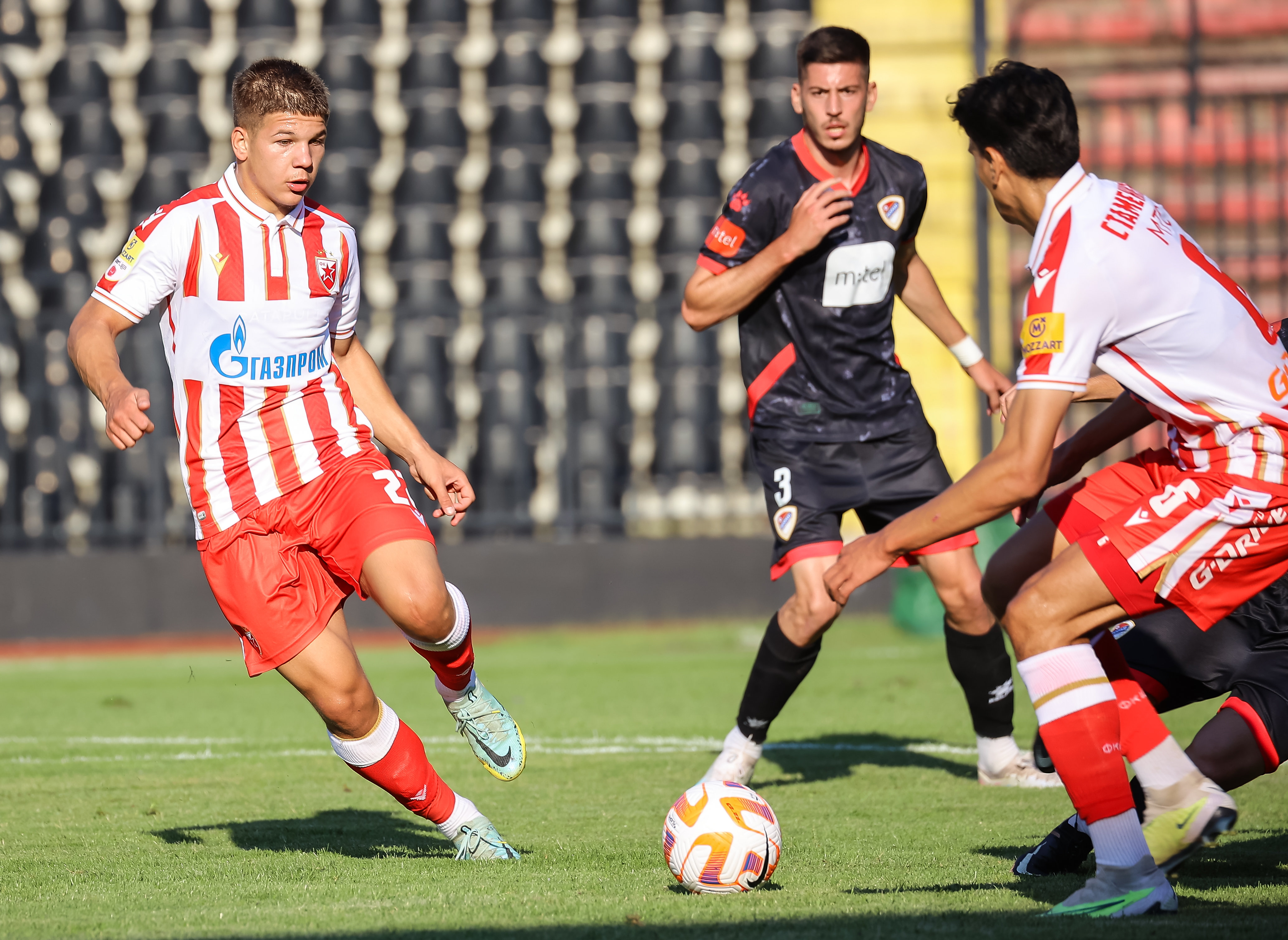 ZVEZDA-BORAC BL_36