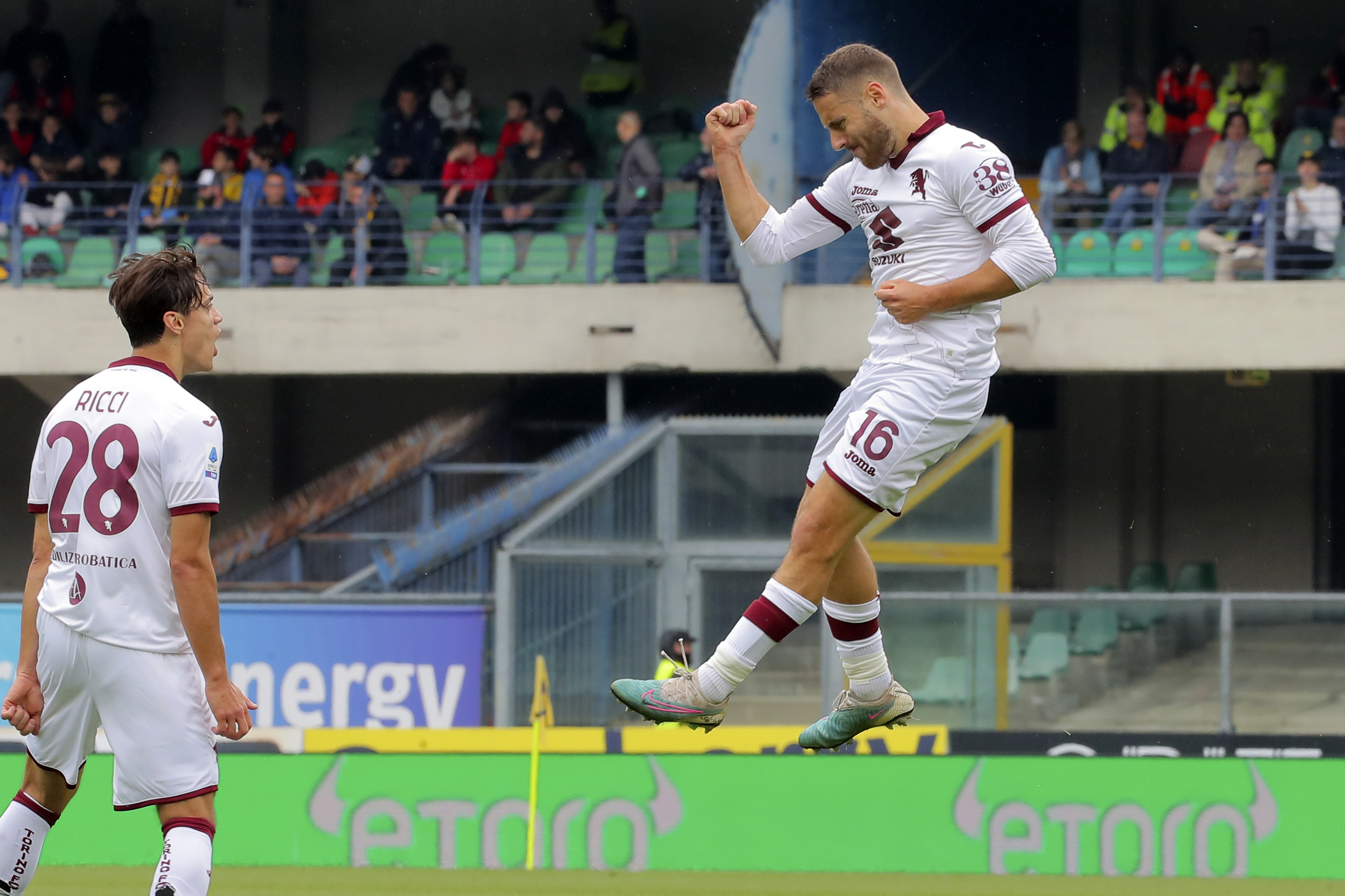 Torino's Nikola Vlasic celebrates after scoring during a Serie A soccer match between Hellas Verona and Torino, at Verona's Bentegodi stadium, Italy, Sunday, May 14, 2023. (Paola Garbuio/LaPresse via AP)