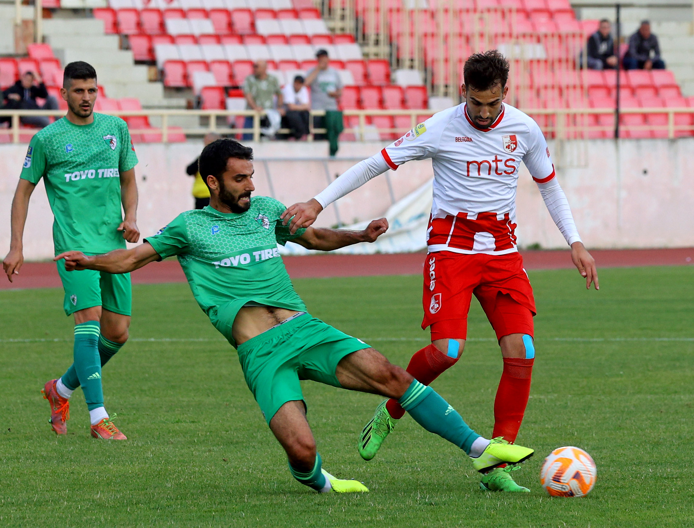 Radnicki - Indjija_01