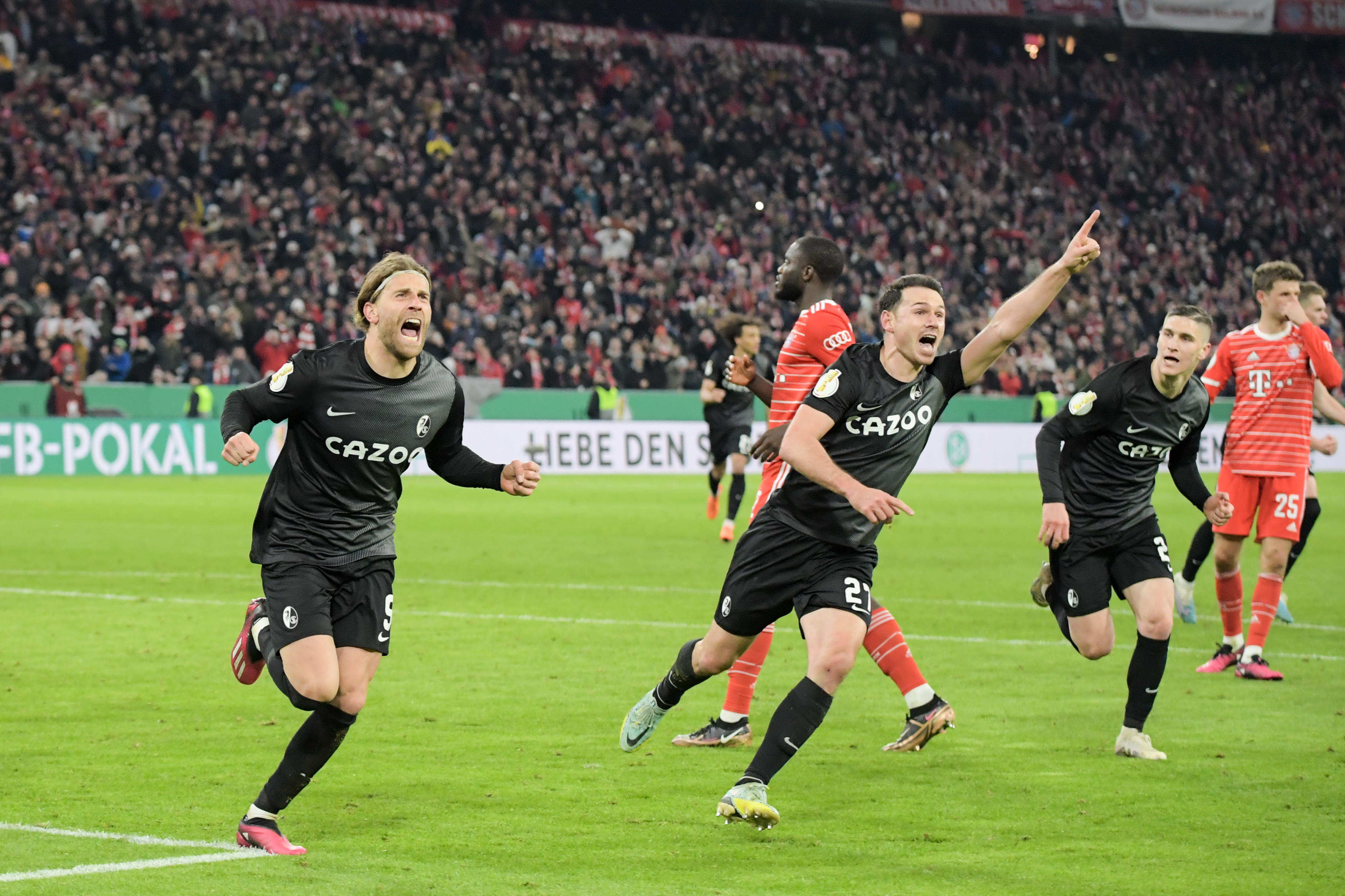 DFB Pokal - FC Bayern Munich vs SC Freiburg