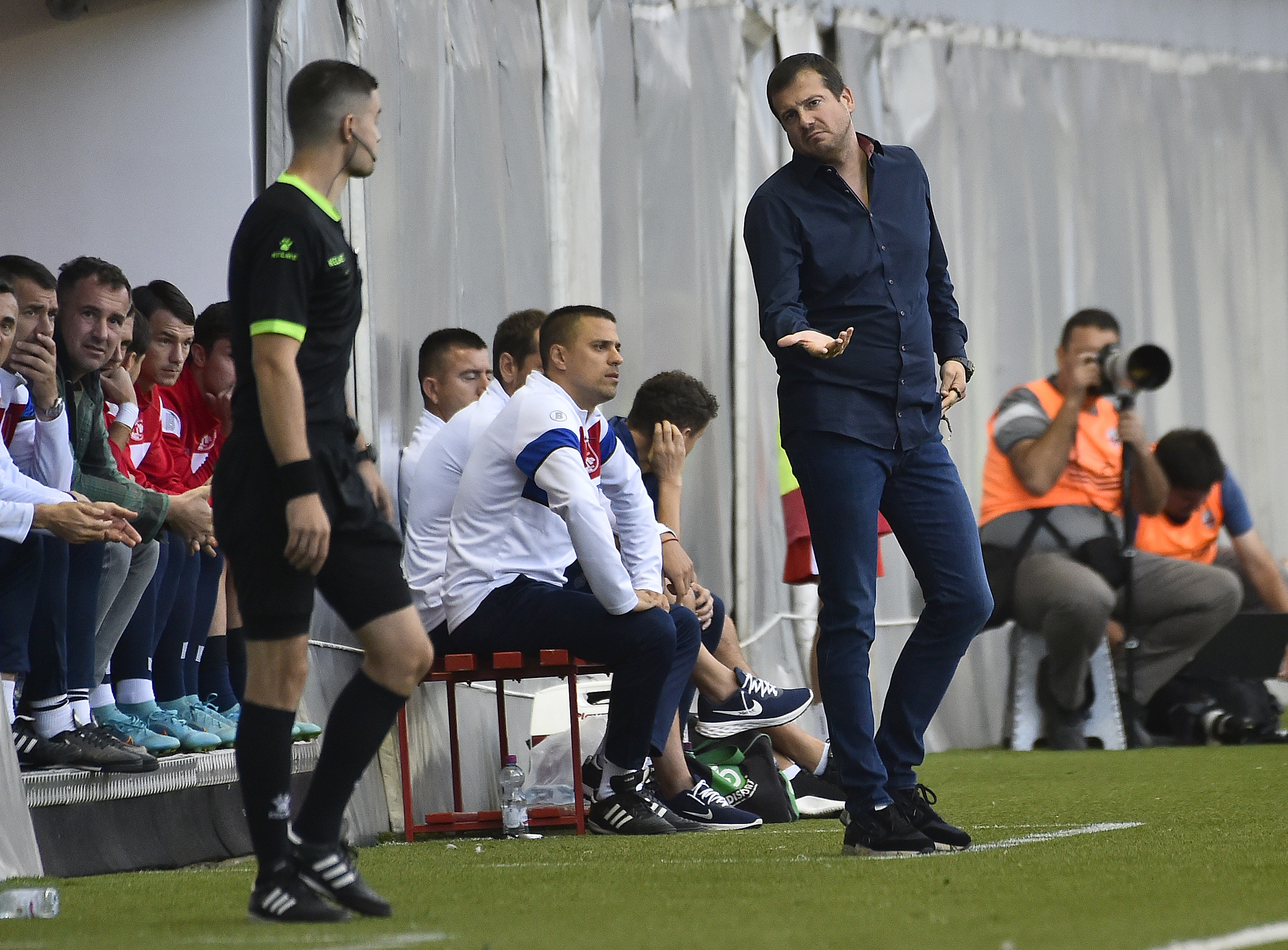 head coach Nenad Lalatovic
Vozdovac v Radnicki Nis during the Mozzart Super Liga 2022/2023 match at stadium FC Vozdovac on September 12, 2022 in Belgrade, Serbia. (Photo by Starsport.rs ©)