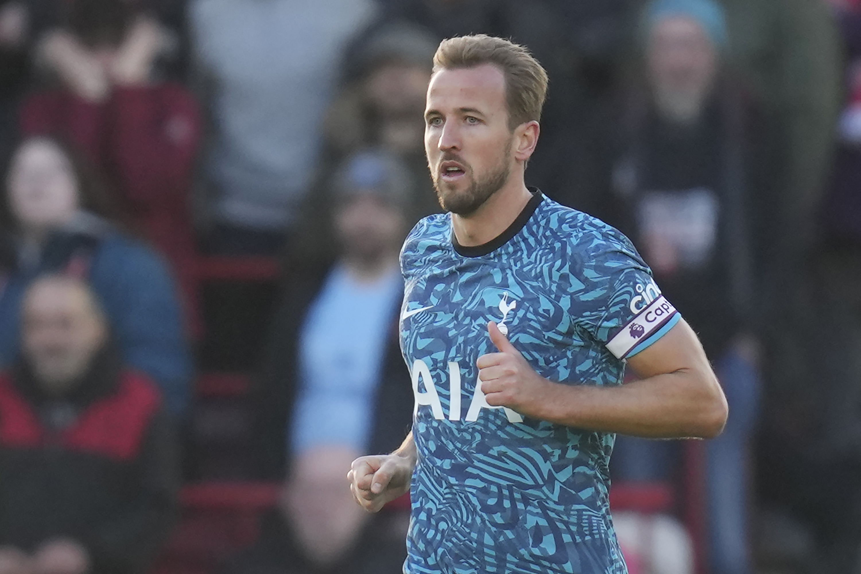 Tottenham's Harry Kane celebrates after scoring his side's first goal during the English Premier League soccer match between Brentford and Tottenham Hotspur at the Gtech Community Stadium in London, Monday, Dec. 26, 2022. (AP Photo/Kirsty Wigglesworth)
