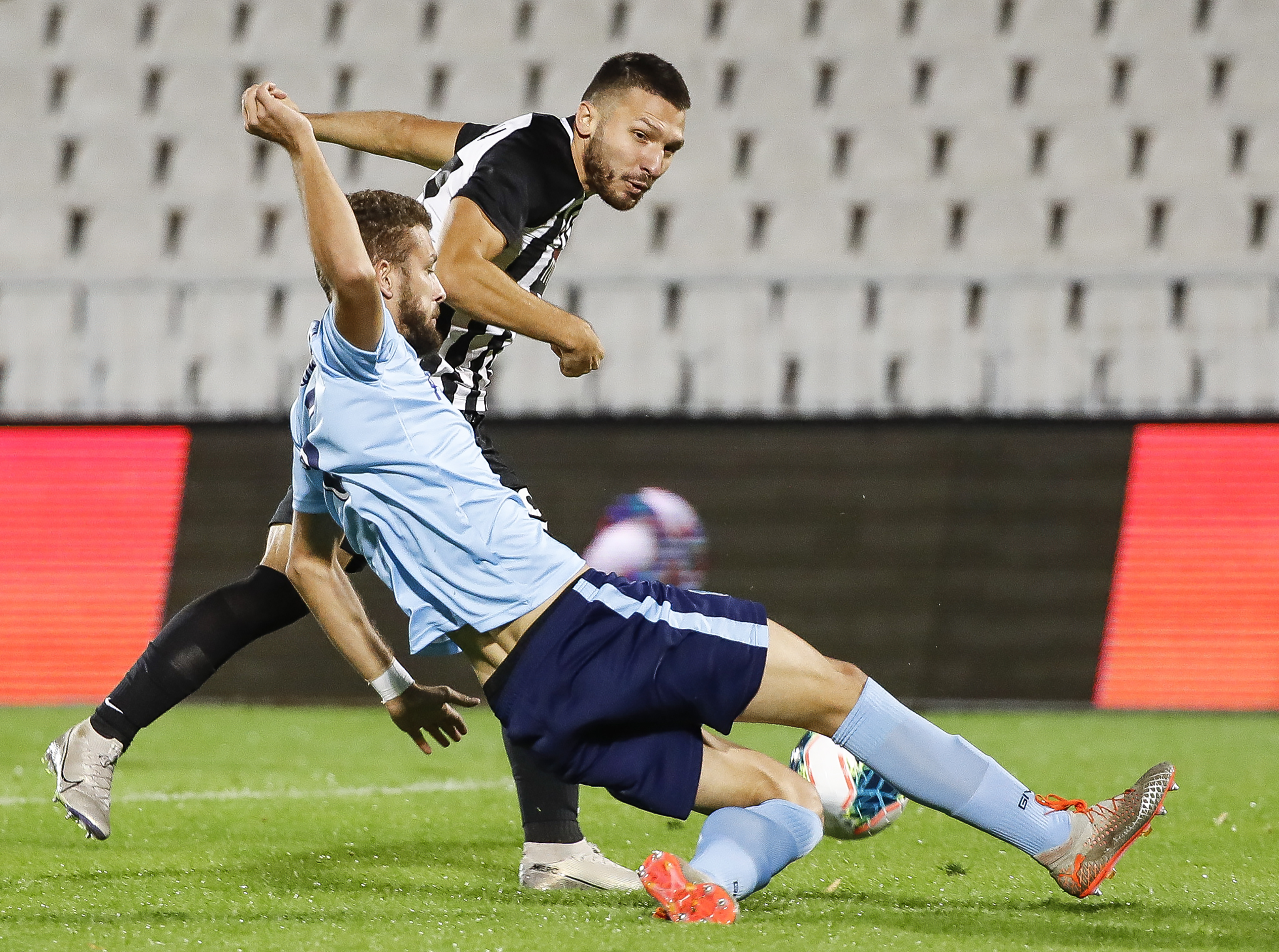 Fudbal Super League Season 2020-2021
Partizan v OFK Backa
Aleksandar Lutovac (R) and Dimitrije Tomovic
Beograd, 28.09.2020.
foto: Srdjan Stevanovic/Starsportphoto ©