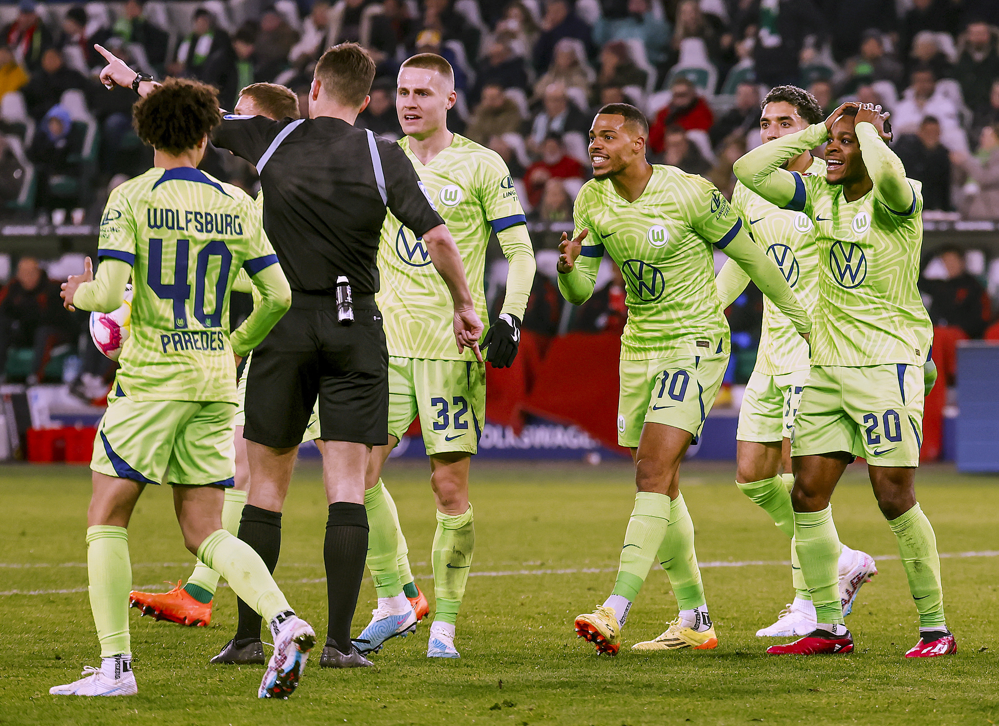 Bundesliga - VfL Wolfsburg vs FC Bayern Munich