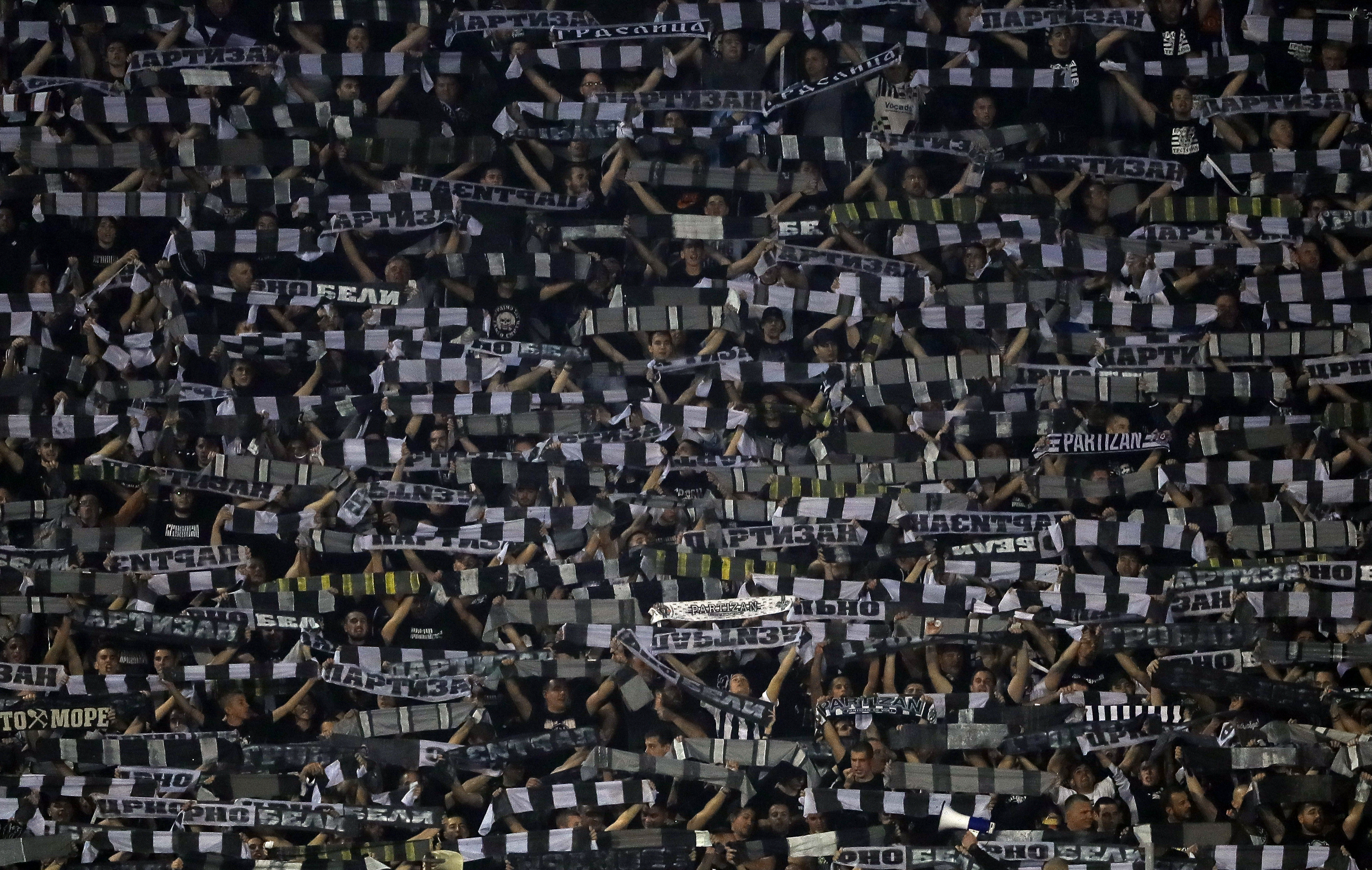 Fudbal UEFA Europa League Group L season 2019/2020
Partizan v Manchester United
Grobari navijaci zastave flags fans supporters koreografija
Beograd, 24.10.2019.
foto: Srdjan Stevanovic/Starsportphoto ©