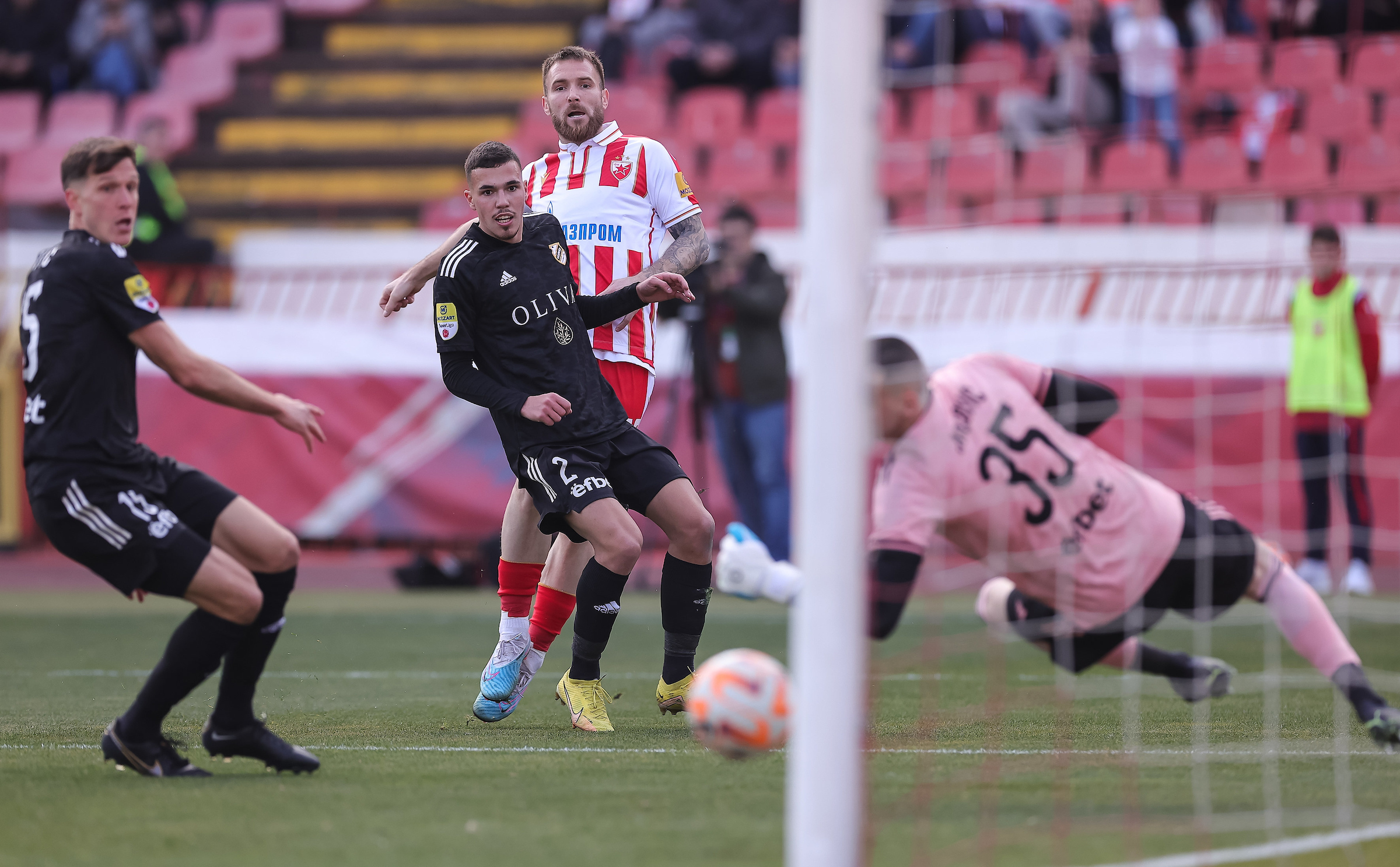 during the Mozzart Super Liga match between Crvena Zvezda and FK Cukaricki at stadium Rajko Mitic (Marakana) on February 18, 2022 in Belgrade, Serbia. (Photo by Srdjan Stevanovic/Starsport.rs ©)