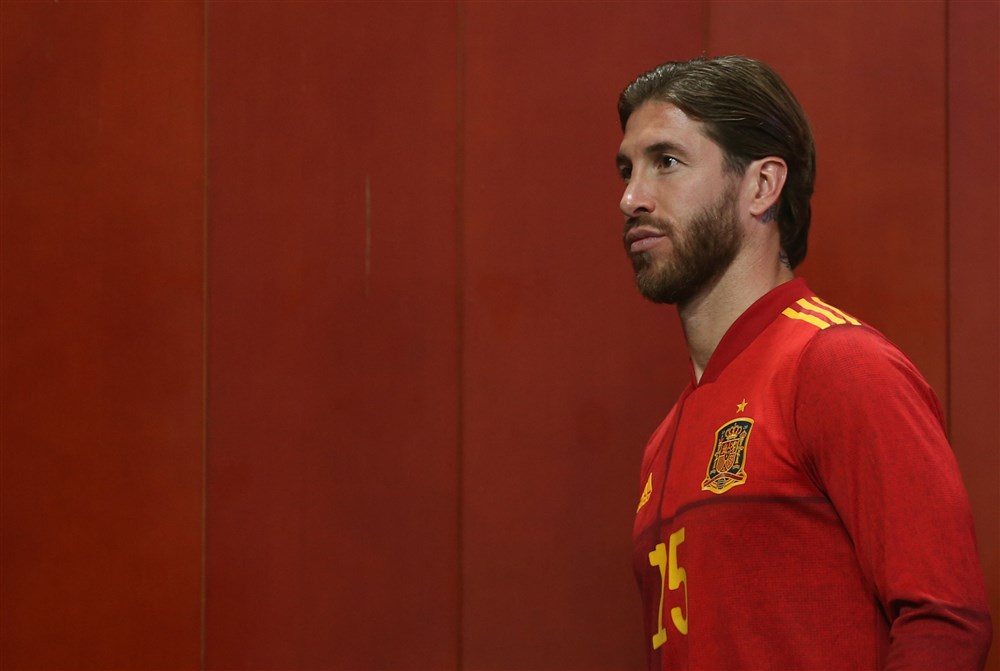 Spanish national soccer team presents new shirts