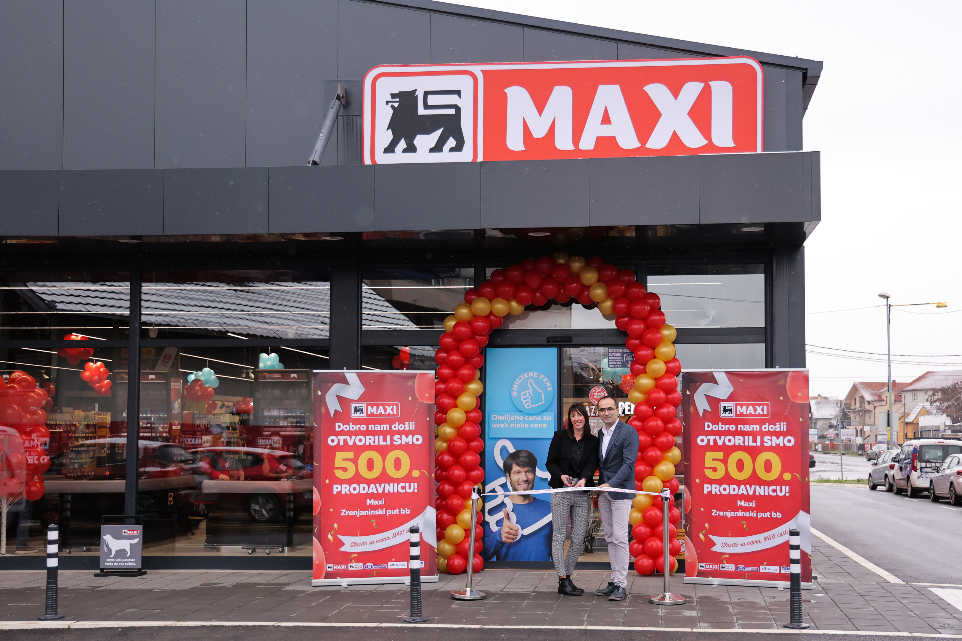 Naslovna - nov Maxi Borča 500.radnja