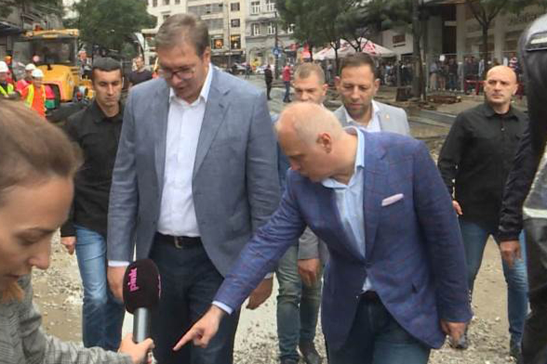 vucic-i-vesic-na-trgu-268756