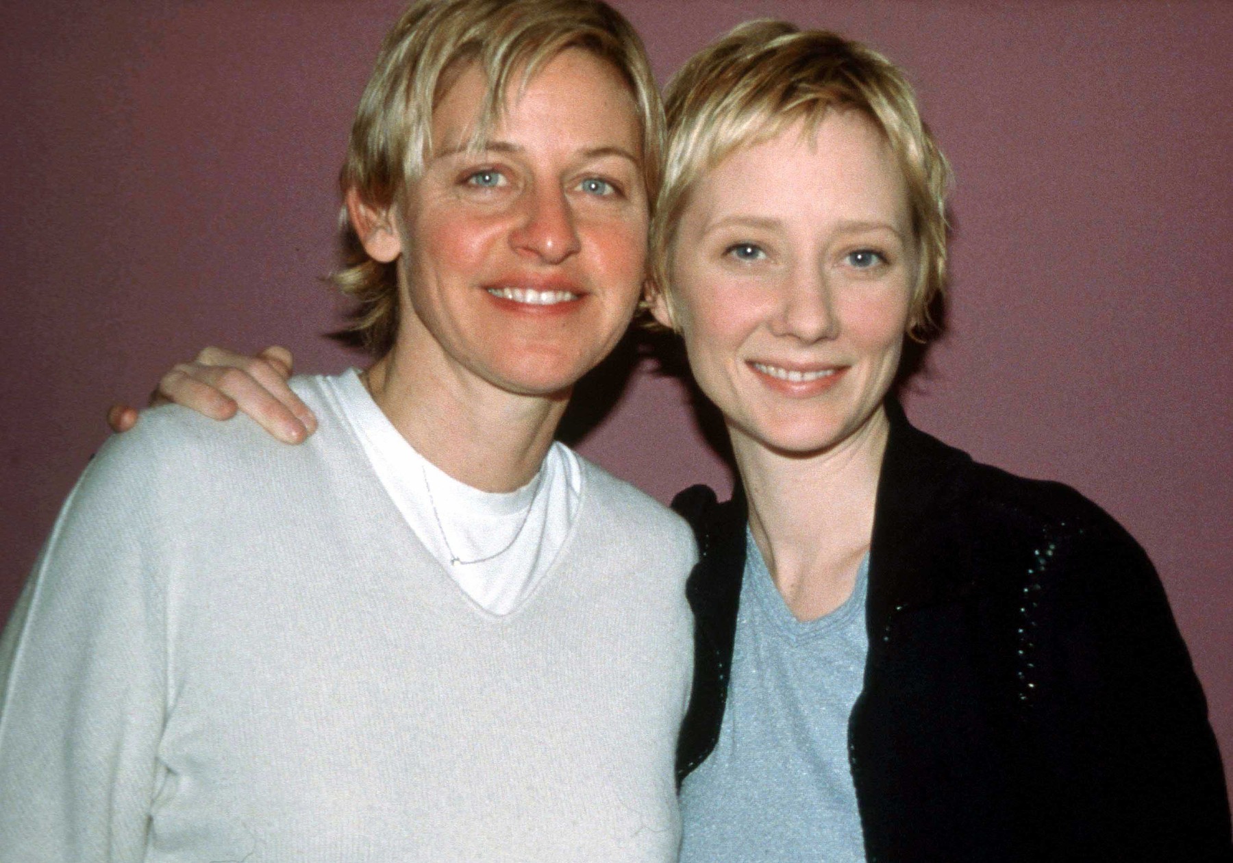 ELLEN DEGENERES &amp; ANNE HECHE
in Los Angeles in 2000.,Image: 712367066, License: Rights-managed, Restrictions: , Model Release: no, Credit line: ©Anita Webber / Capital pictures / Profimedia