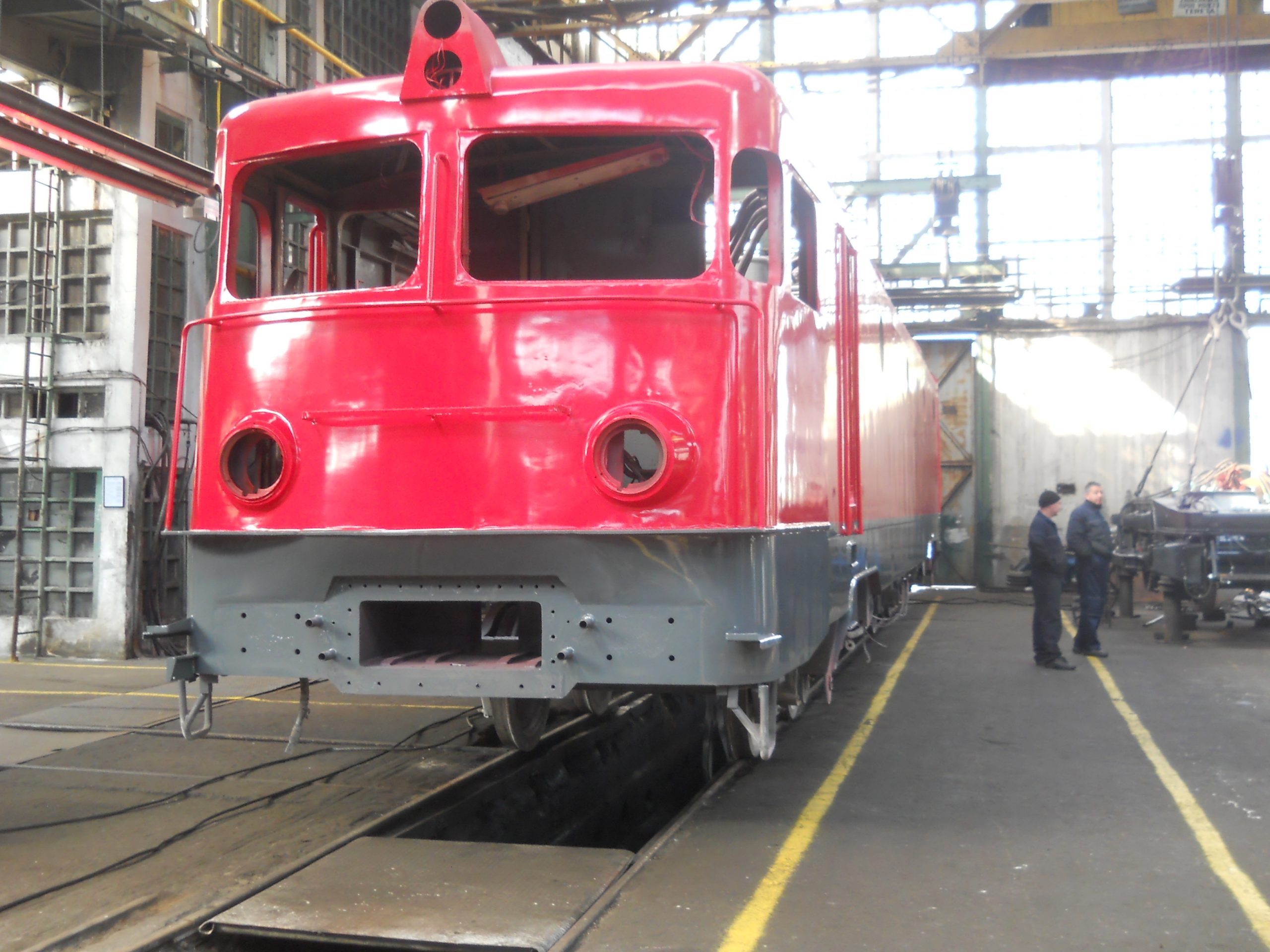 tekst o propadanju društvenih firmi Masinska industrija Niš MIN