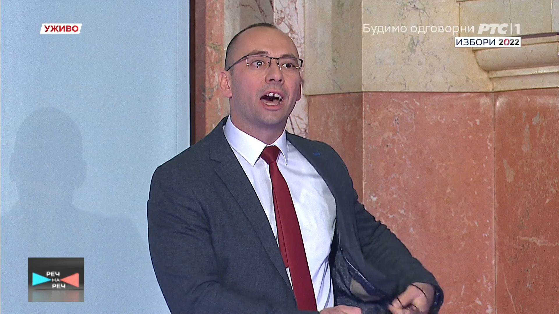 igor simic napusta emisiju foto rts (2)