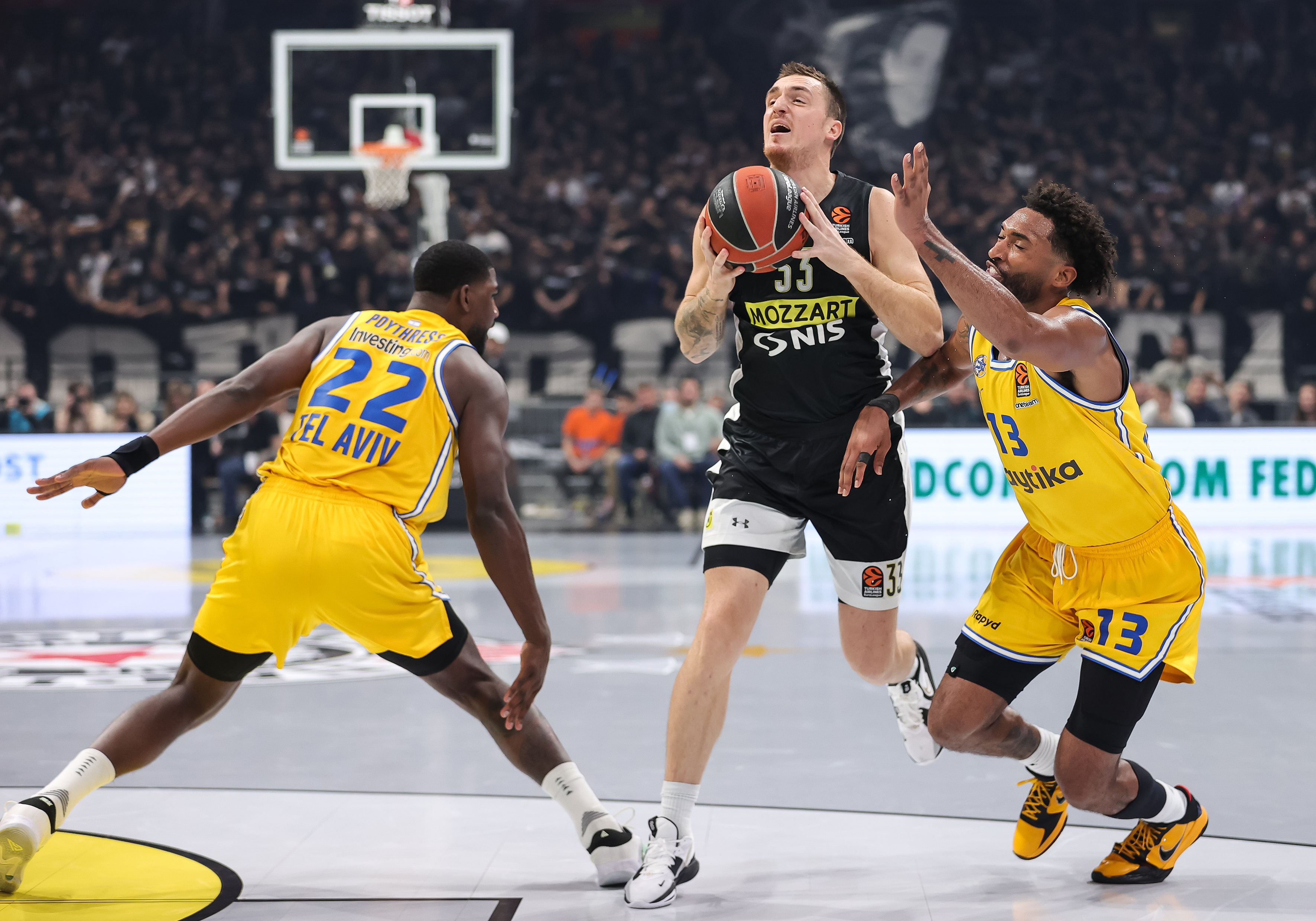 during the Turkish Airlines EuroLeague match between Partizan Mozzart Bet Belgrade and Maccabi Playtica Tel Aviv at Stark Arena on November 18, 2022 in Belgrade, Serbia. (Photo by Srdjan Stevanovic/Starsport.rs ©)