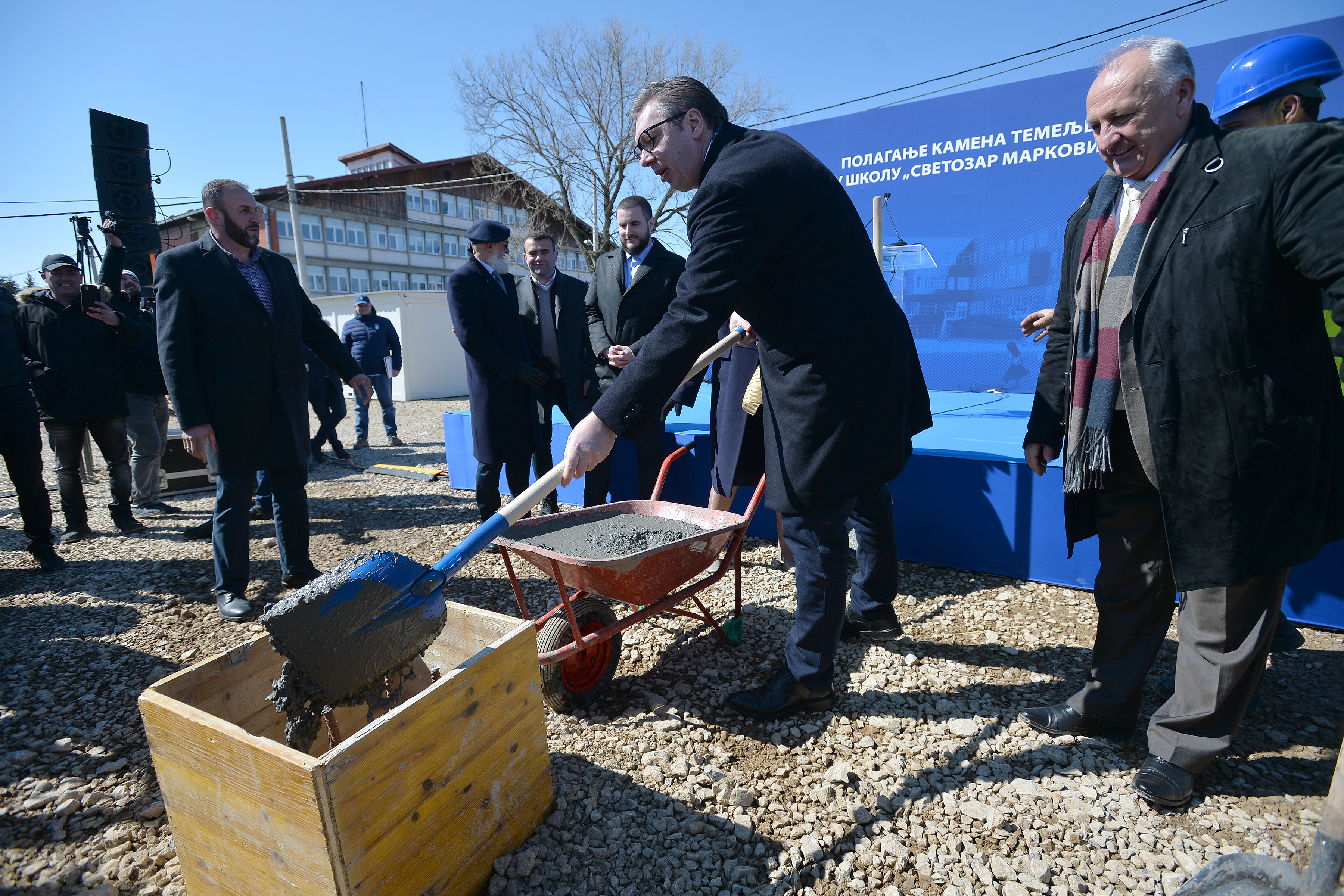 ALEKSANDAR VUCIC, MUNIB MUJAGIC