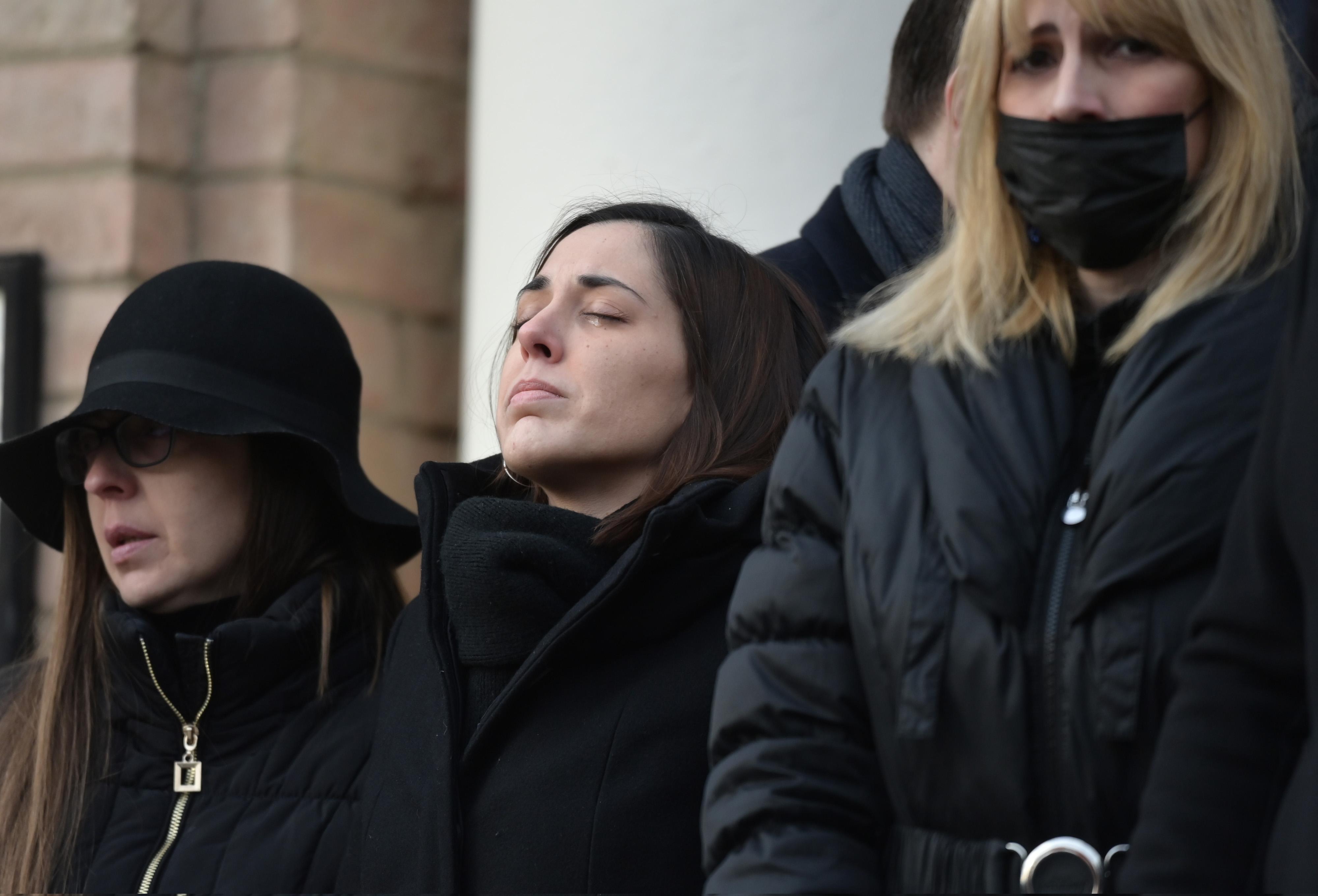 Posljednji ispraćaj legendarnog pjevača Akija Rahimovskog na zagrebačkom Mirogoju