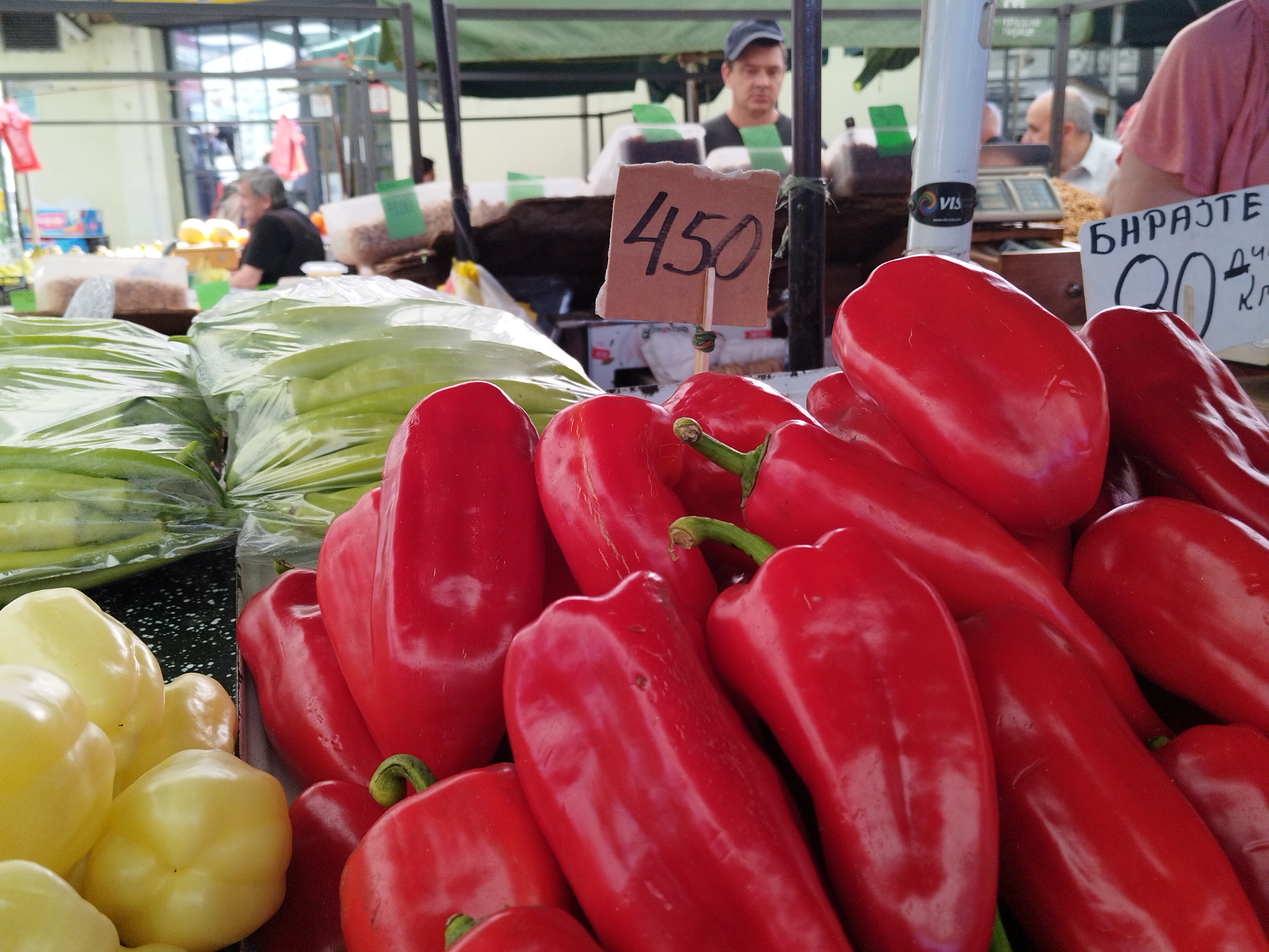 Tezge, pijaca, povrće i voće, namirnice, crvena paprika