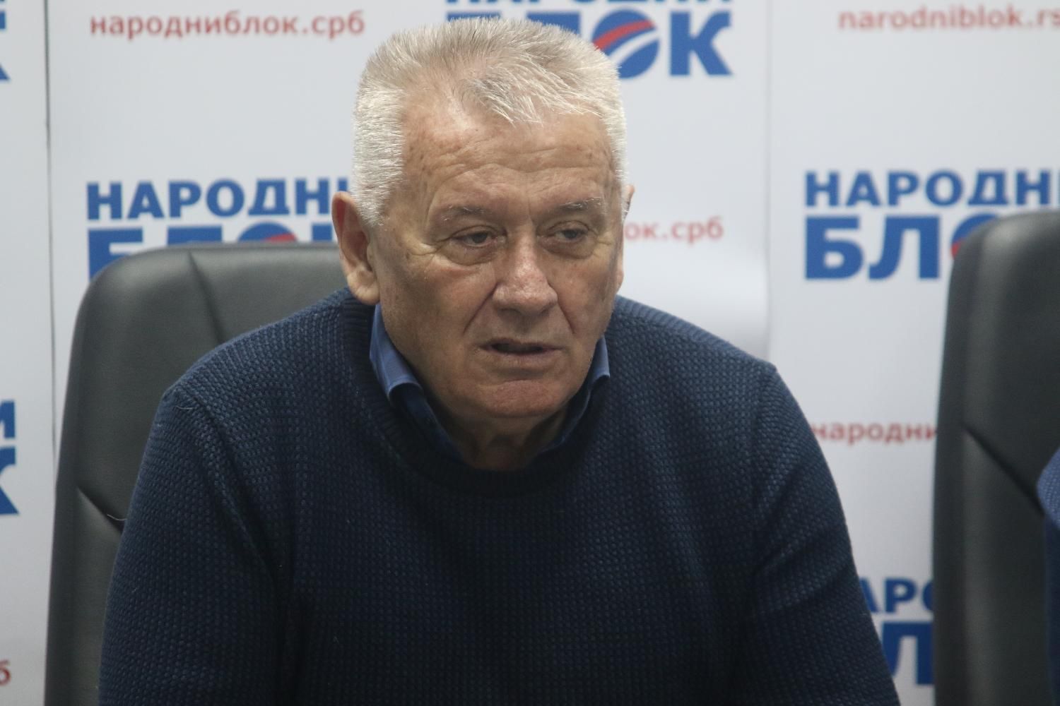 Mesto: Beograd
Datum: 17.03.2020
Dogadjaj: POLITIKA - konferencija za novinare Nove Srbije (NS)
Licnosti: Velimir Ilić