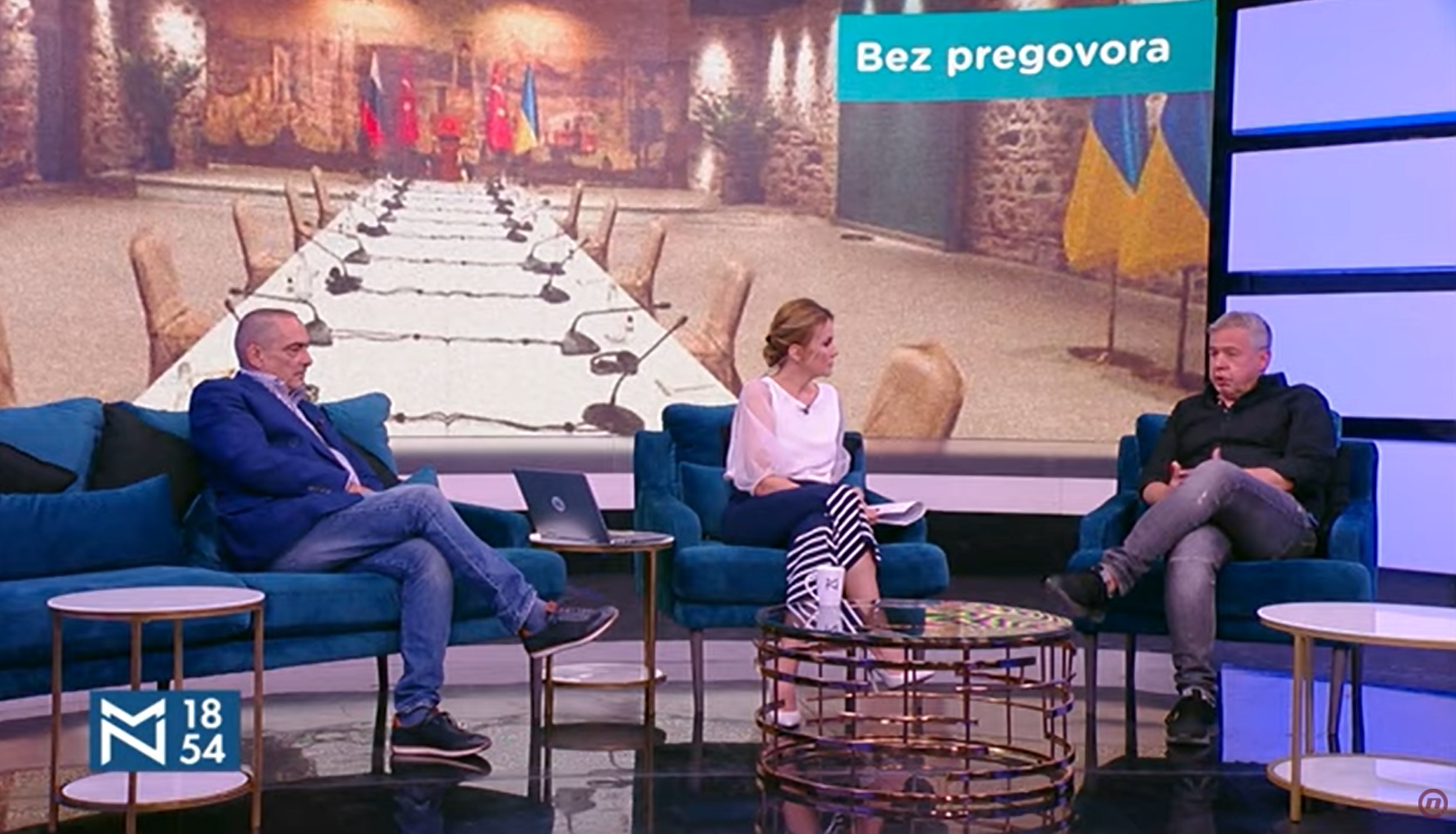 2. tema – Reči VS oružje: Gde se dedoše pregovori? – gosti Andrej Ivanji i Jovan Kovačić
