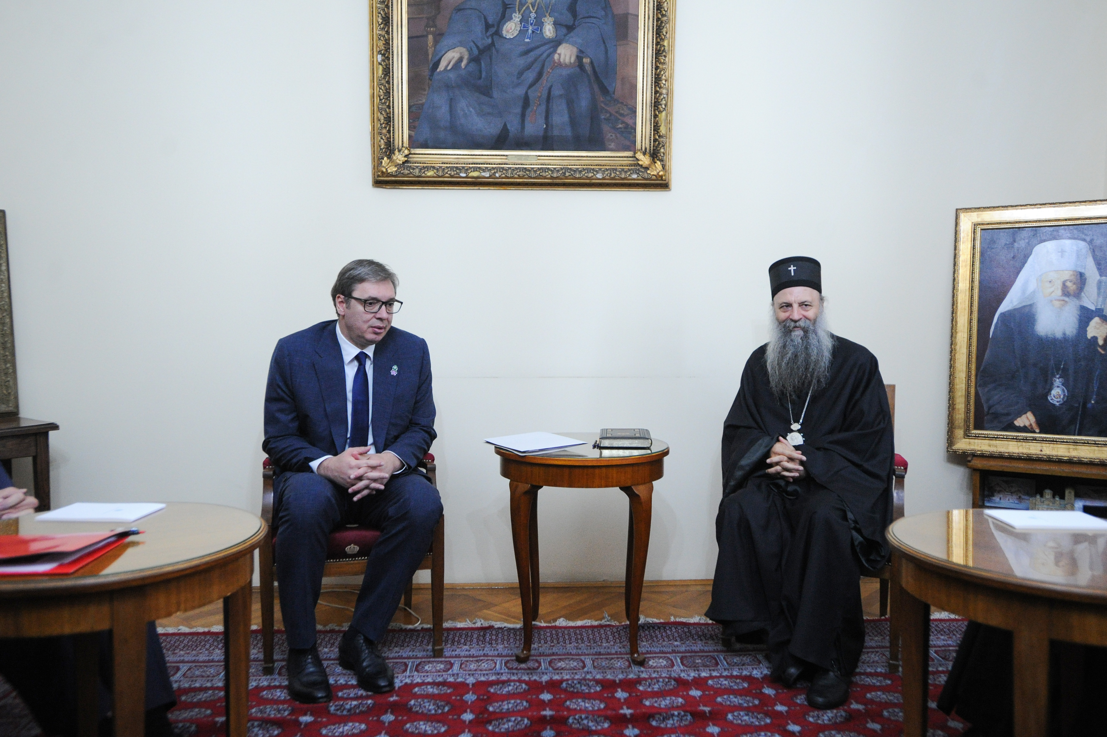 Beograd, 5. novembra 2022.- Predsednik Republike Srbije Aleksandar Vucic sastao se sa Njegovom svetoscu patrijarhom srpskim gospodinom Porfirijem i Sinodom Srpske Pravoslavne Crkve. FOTO TANJUG/ TARA RADOVANOVIC/ bs
