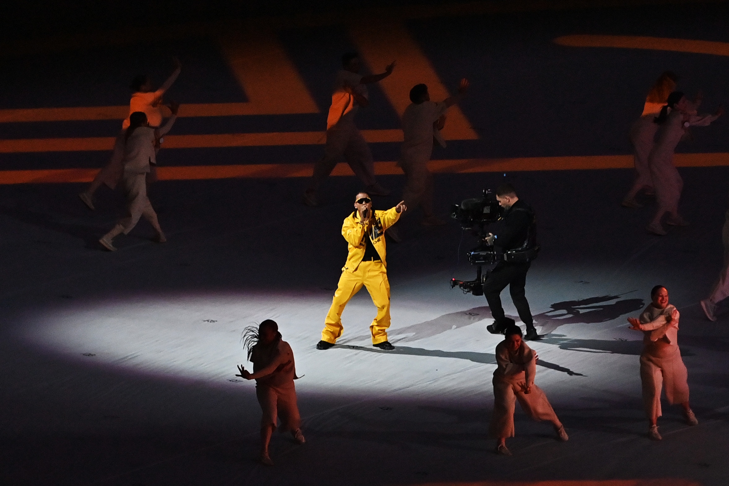 epa10372132 Ozuna performs during the closing ceremony ahead of the FIFA World Cup 2022 Final between Argentina and France at Lusail stadium, Lusail, Qatar, 18 December 2022.  EPA-EFE/Noushad Thekkayil
