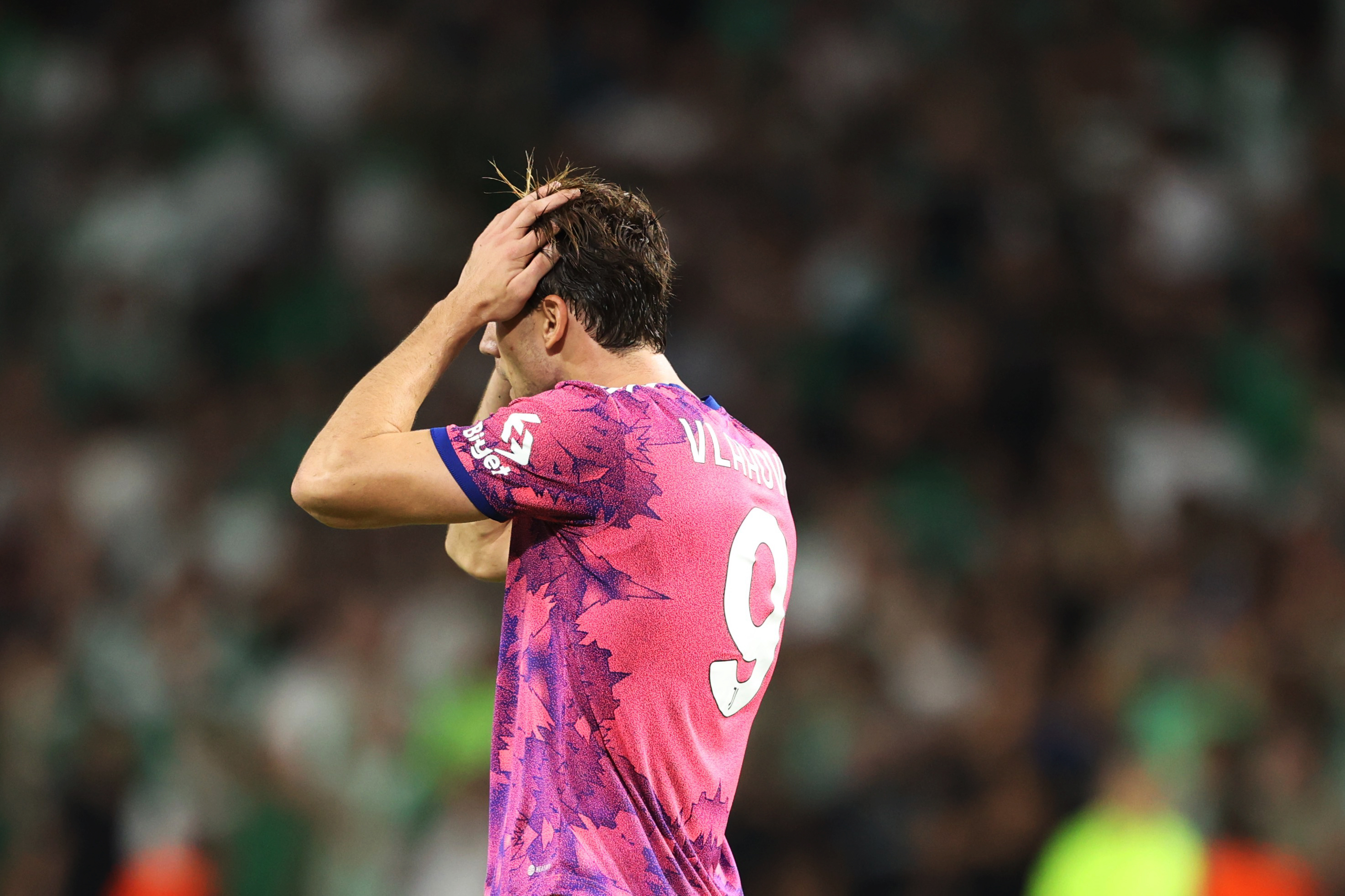 epa10236833 Dusan Vlahovic of Juventus during the UEFA Champions League group H soccer match between Maccabi Haifa and Juventus FC in Haifa, Israel, 11 October 2022.  EPA-EFE/ABIR SULTAN