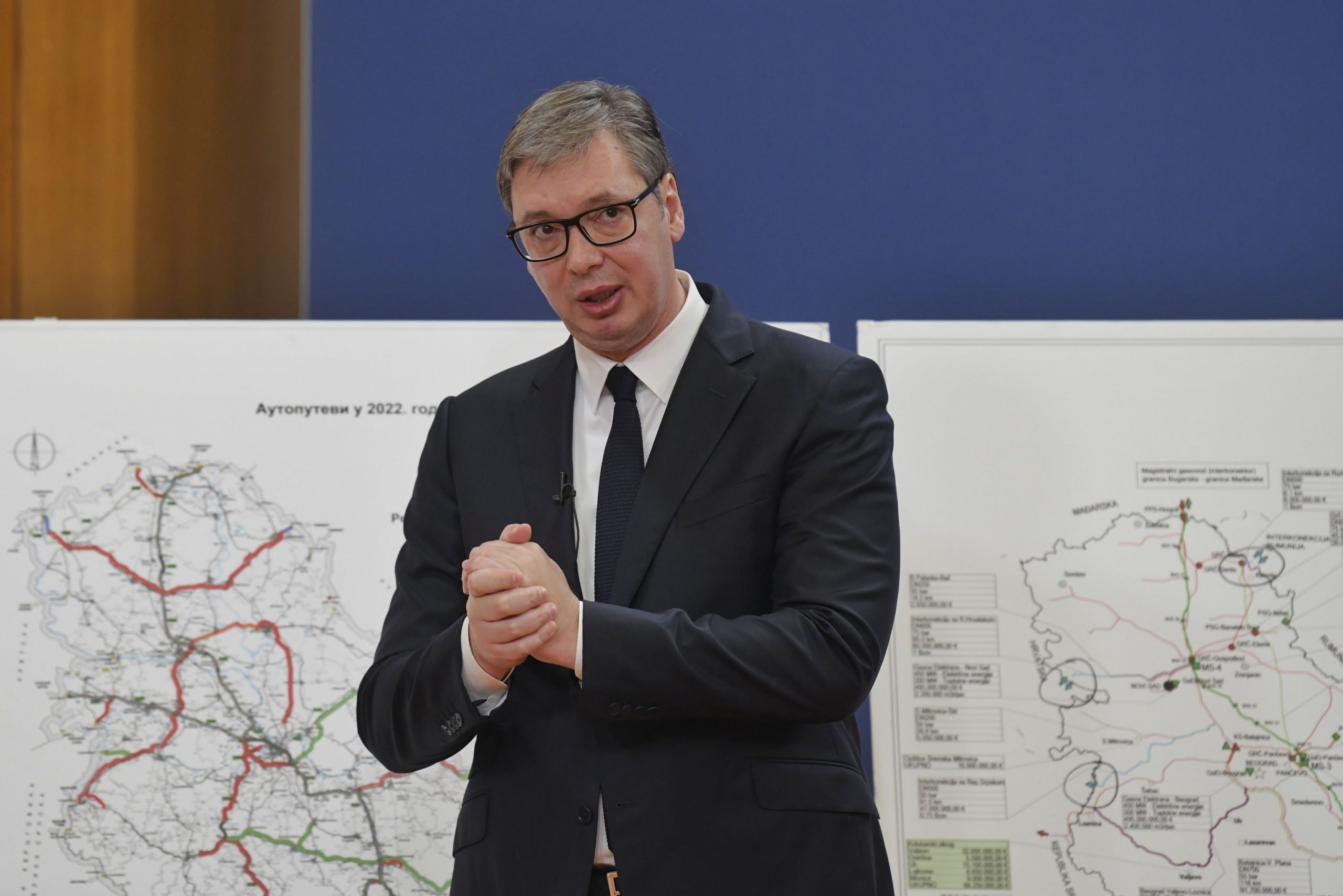 Beograd 08. oktobar 2022. Obracanje predsednika Aleksandra Vucica naciji ameriken gestikulacija mapa karta Foto:Goran Srdanov/Nova.rs