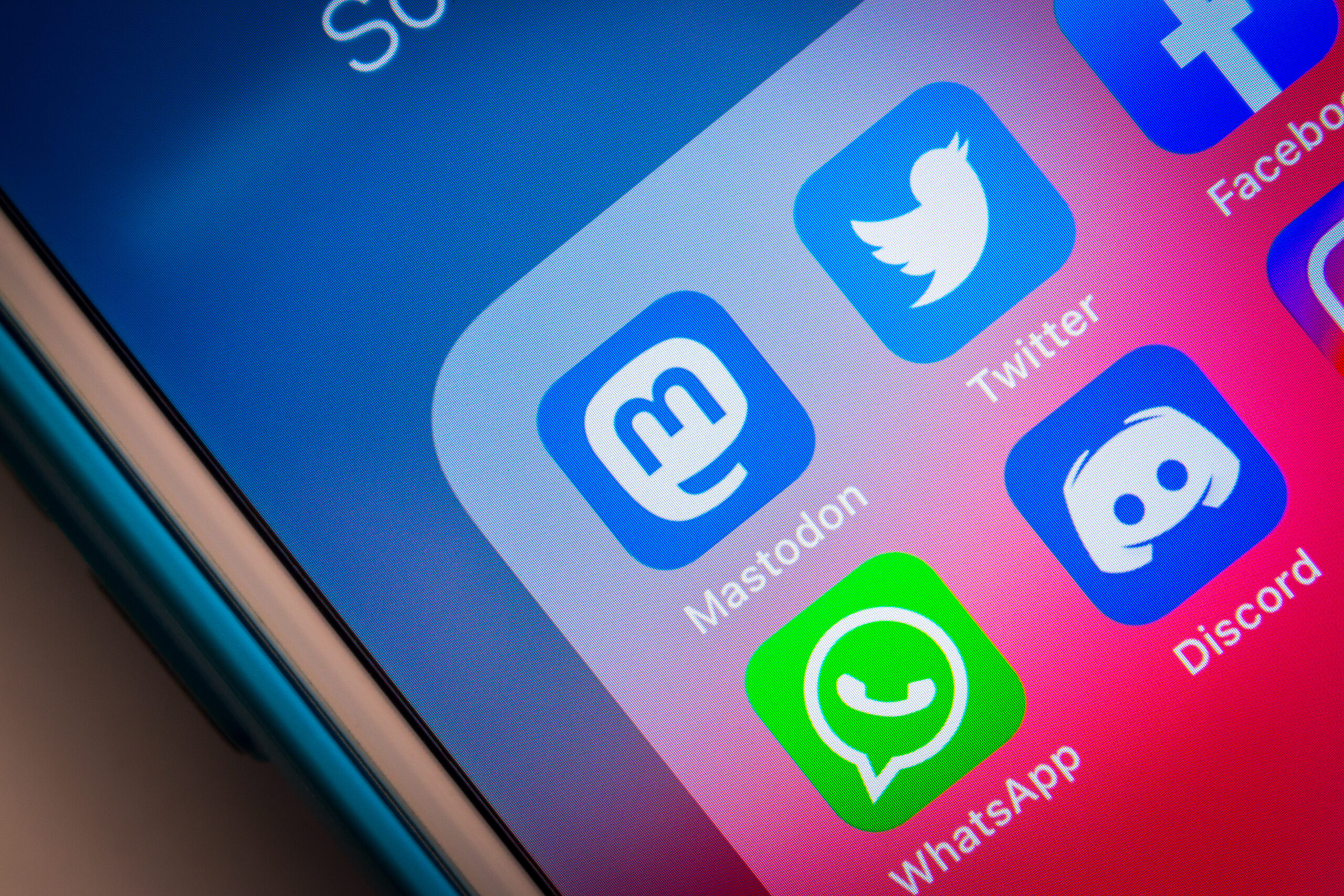 Mastodon, Twitter, telefon, aplikacija Foto: Shutterstock/Koshiro