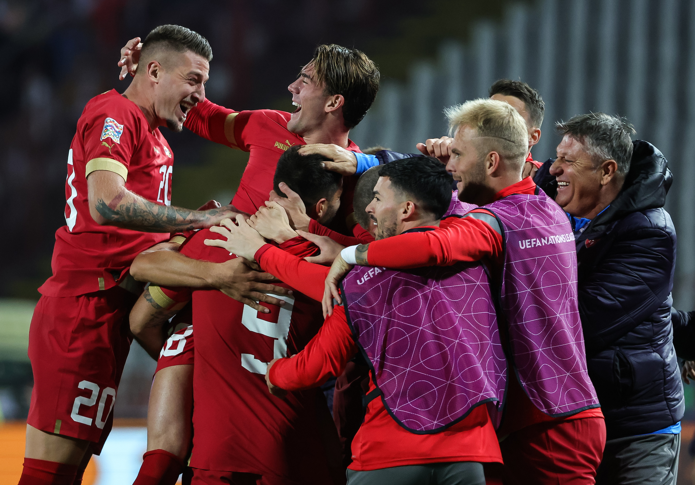 Aleksandar Mitrovic (C) celebrates after scoring a goal with Sergej Milinkovic-Savic (L) Dusan Vlahovic Nemanja Radonjic Uros Racic
Srbija v Svedska - UEFA Nations League-League B-Group
Beograd, 24.09.2022
foto: Srdjan StevanovicStarsportphoto ©