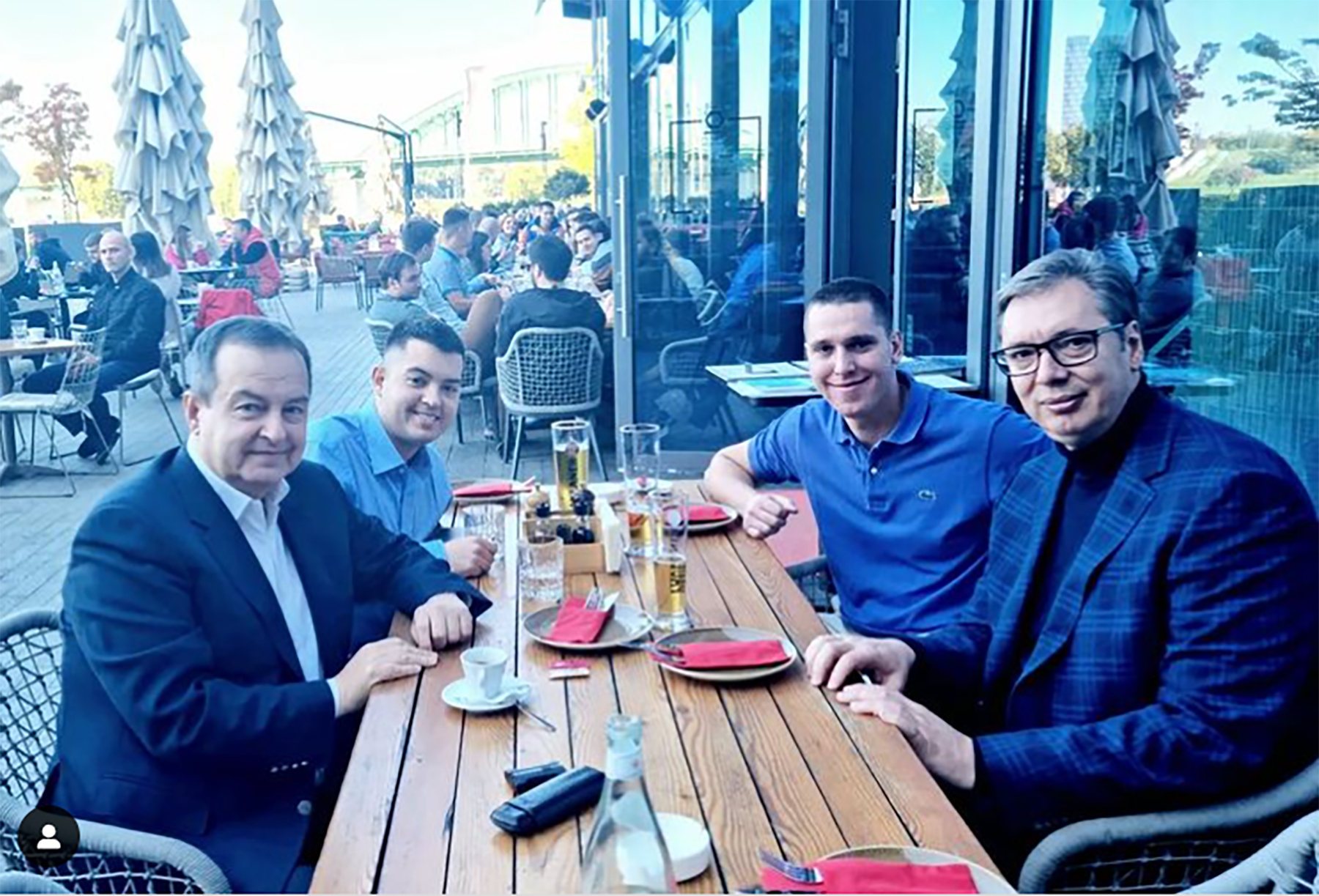 vucic i dacic sa sinovima danilo vucic Luka Dačić