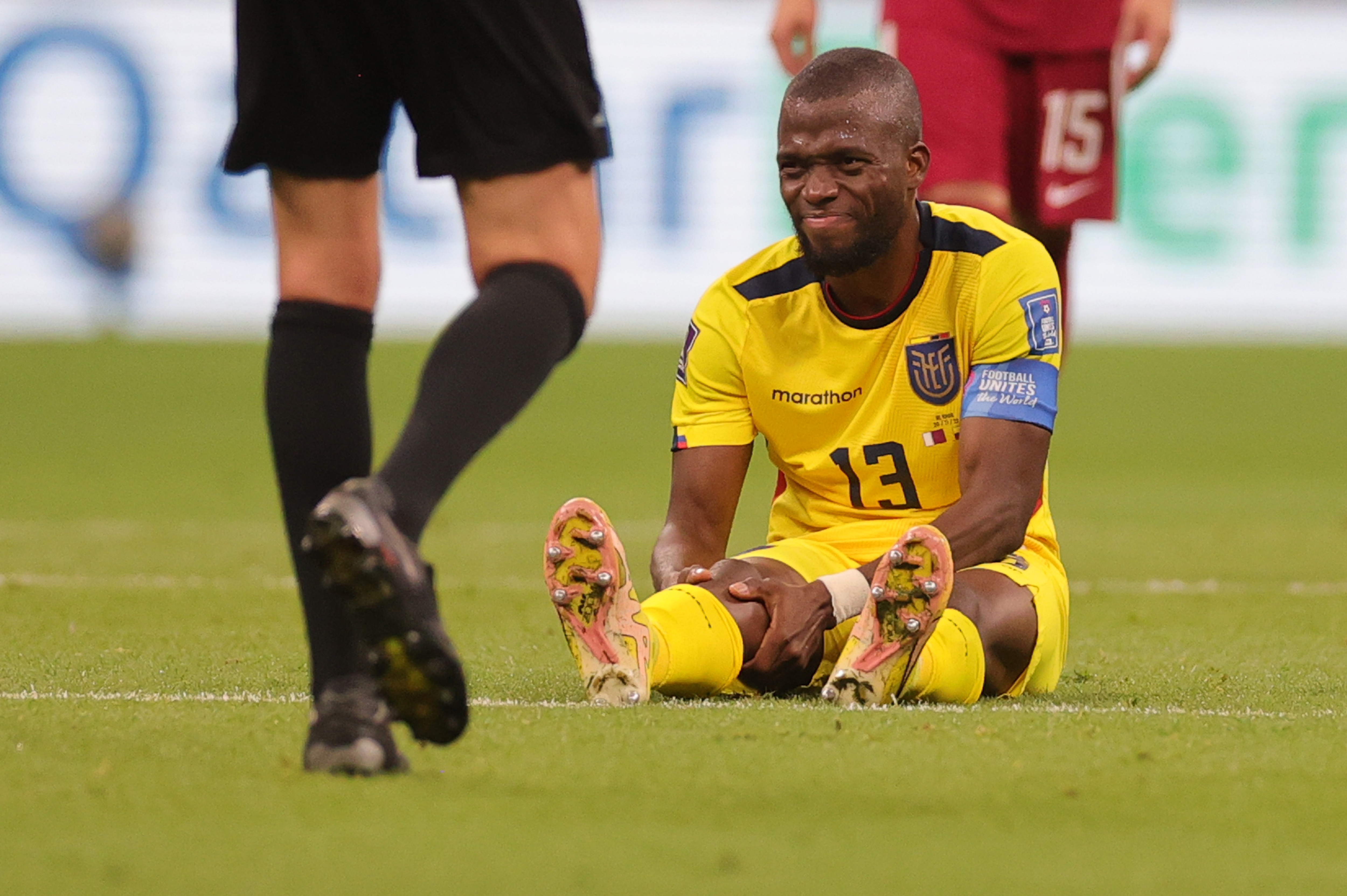 epa10316523 Enner Valencia of Ecuador reacts during the FIFA World Cup 2022 group A Opening Match between Qatar and Ecuador at Al Bayt Stadium in Al Khor, Qatar, 20 November 2022.  EPA-EFE/Friedemann Vogel