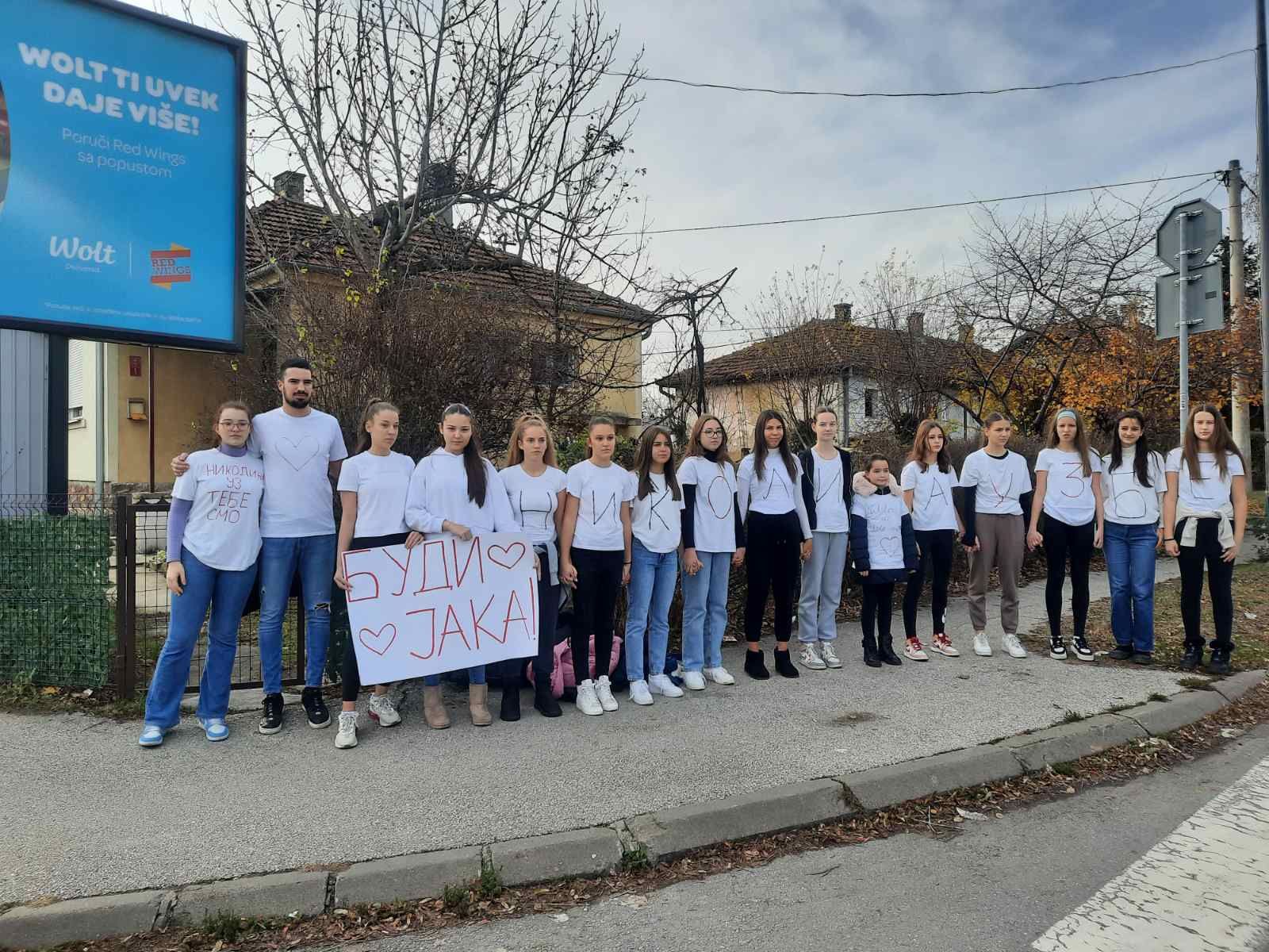 protest građana zbog saobračajne nesreće u kojoj je oborena devojčica na pešačkom prelazu, kragujevac