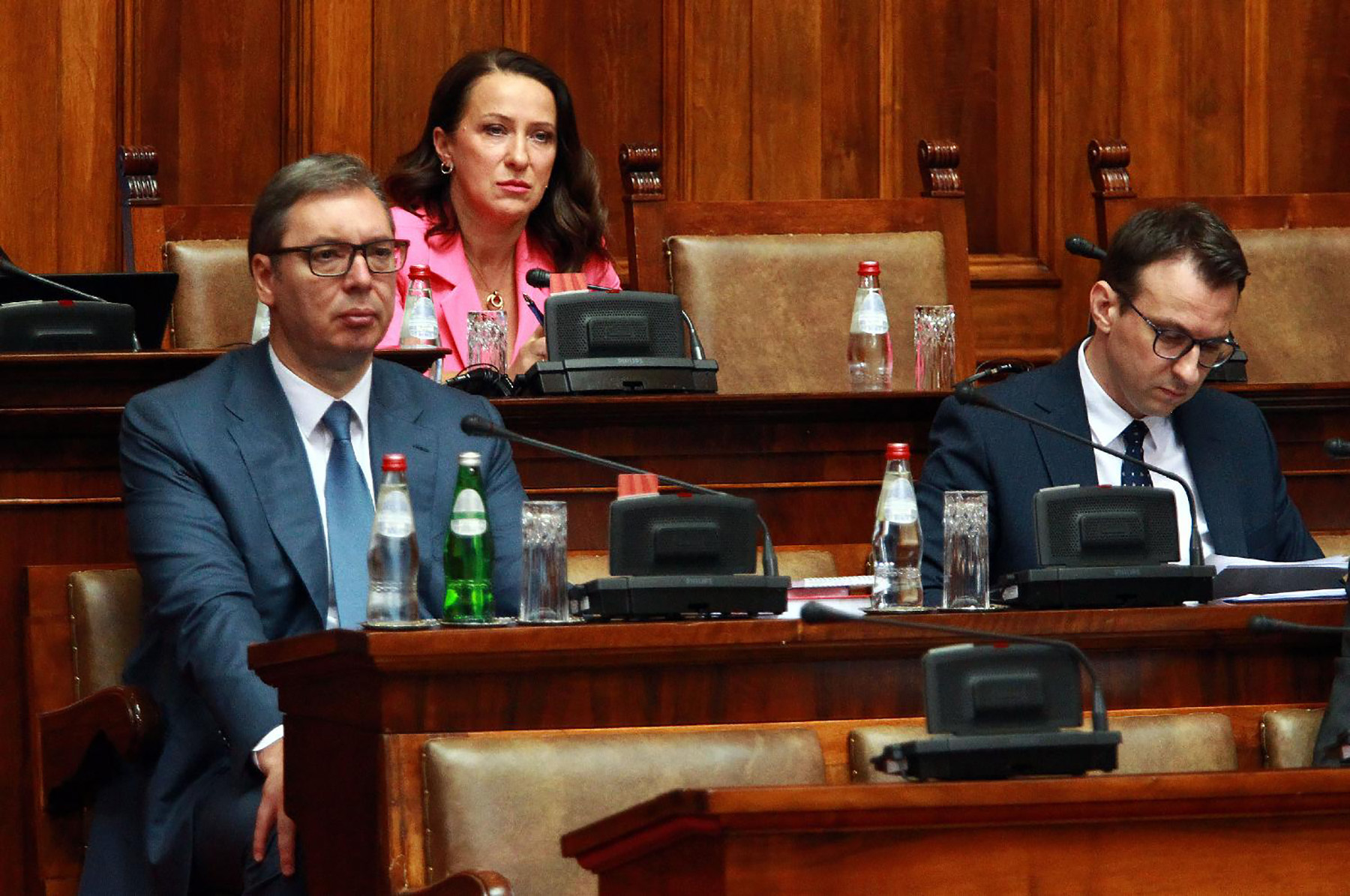 Mesto: Beograd
Datum: Wed Sep 14 12:35:12 CEST 2022
Dogadjaj: POLITIKA - nastavak sednice Skupštine Srbije posvećene pregovorima o Kosovu i Metohiji
Fotoreporter: Aleksandar Barda
Ličnosti: Aleksandar Vučić, Petar Petković
Izvor: FoNet