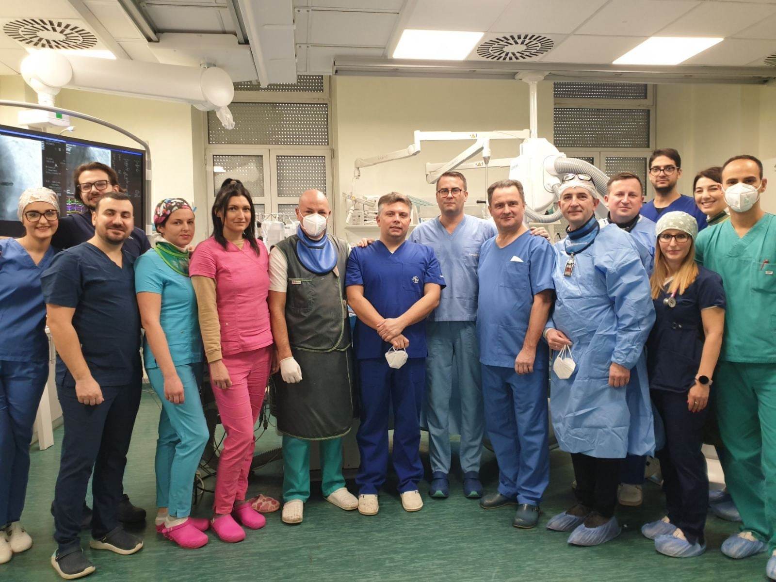 ugradnja mikro pejsmejkera
Foto: Univerzitetski klinički centar, poslali i odobrili