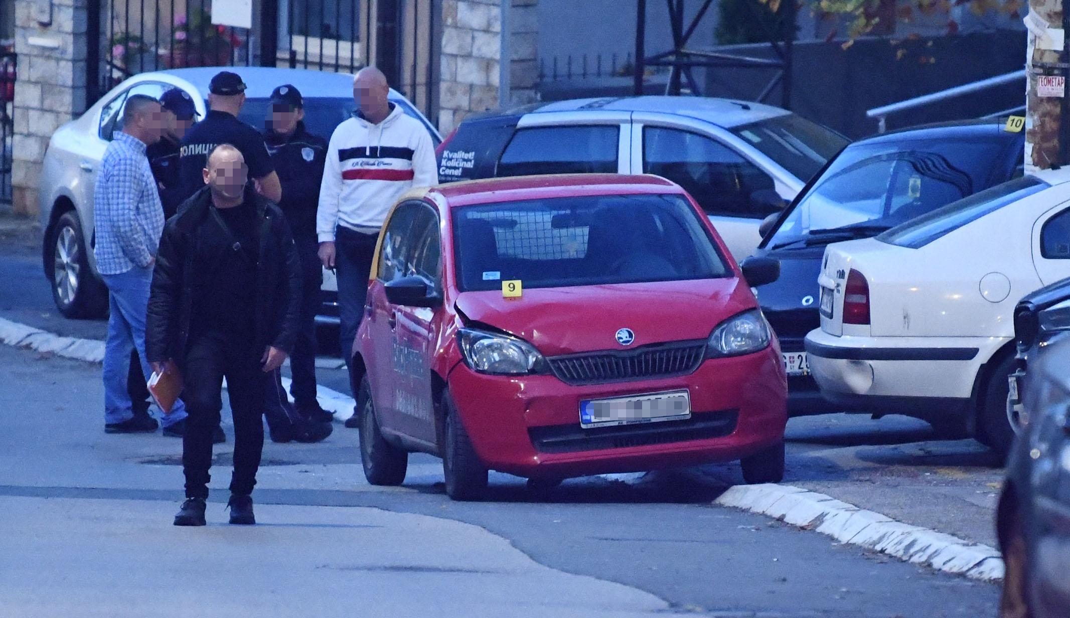 Beograd 09. novembar 2022. Pucnjava na Banovom Brdu ugao Zrmanjske i Pozeske policija uvidjaj Foto:Vesna Lalić/Nova.rs