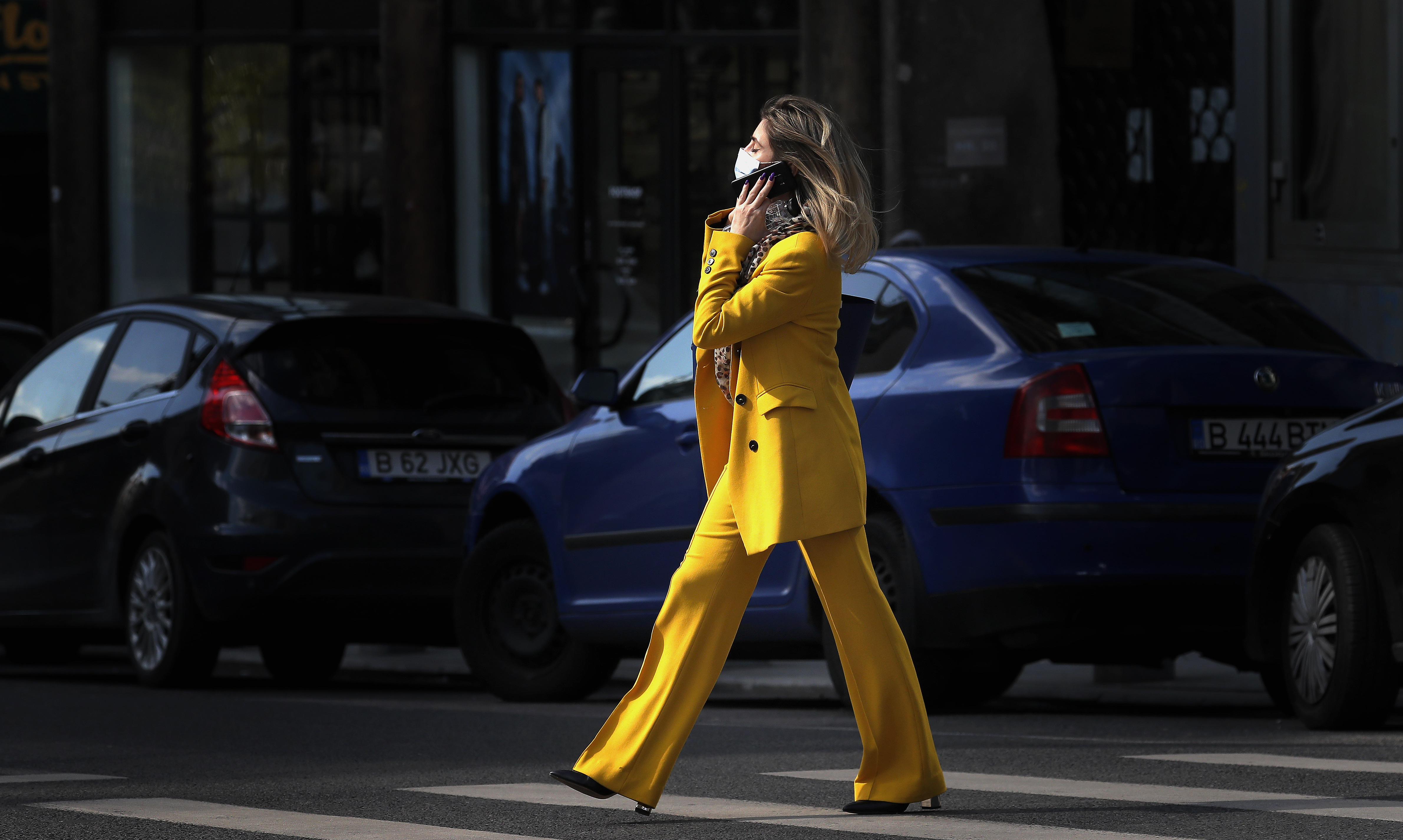 Romanian authorities new measures to stem coronavirus infections