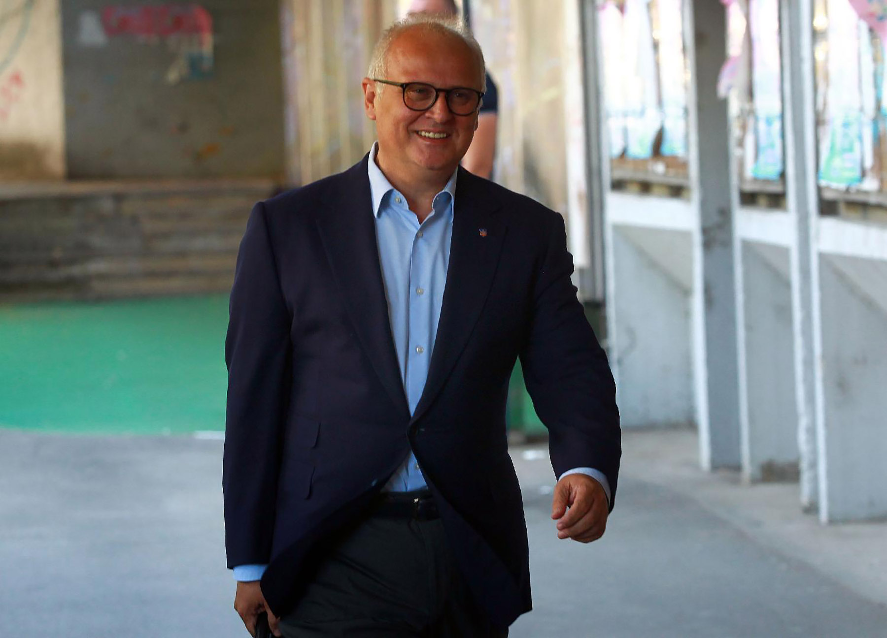 Mesto: Beograd
Datum: Thu Jun 16 16:48:27 CEST 2022
Dogadjaj: POLITIKA - dolazak članova na sednicu Predsedništva Srpske napredne stranke (SNS)
Fotoreporter: Aleksandar Barda
Ličnosti: Goran Vesić
Izvor: FoNet