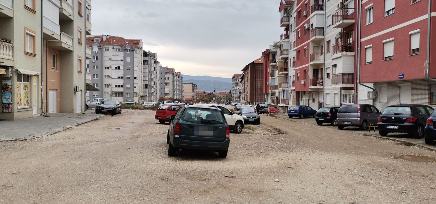 Covek koji je hteo da spasi lekara roba, slike gde su ziveli osudjeni supruznici