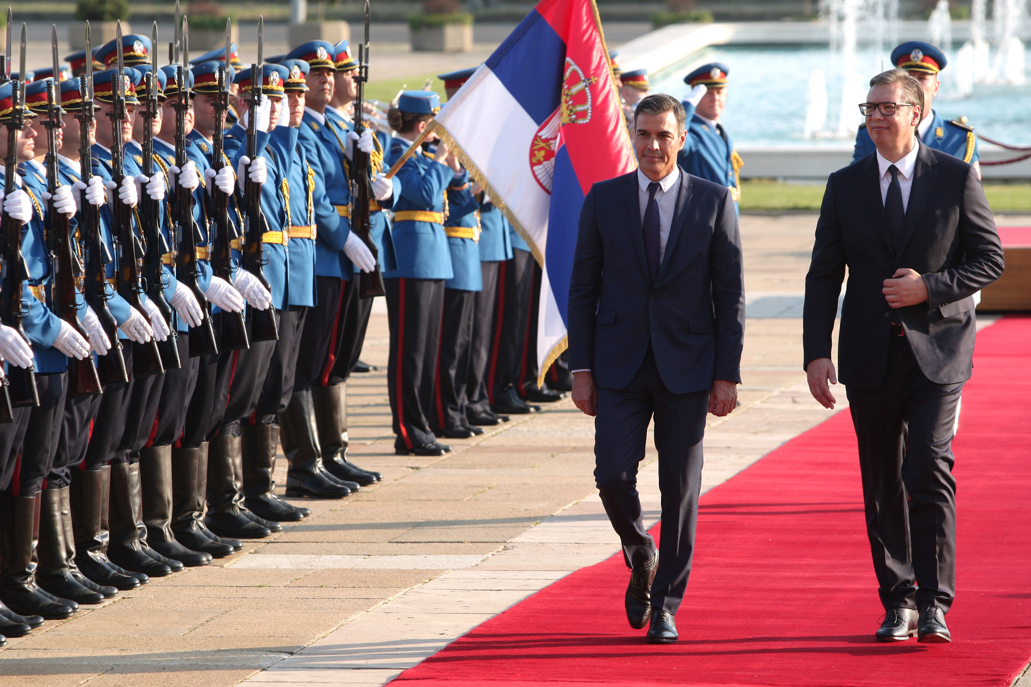 Beograd, 29. jula 2022 - Premijer Spanije Pedro Sancez doputovao je danas u dvodnevnu zvanicnu posetu Srbiji. Sanceza ce ugostiti predsednik Srbije Aleksandar Vucic. Ceremonija svecanog doceka ispred Palate Srbija. FOTO TANJUG/SAVA RADOVANOVIC/ bs
